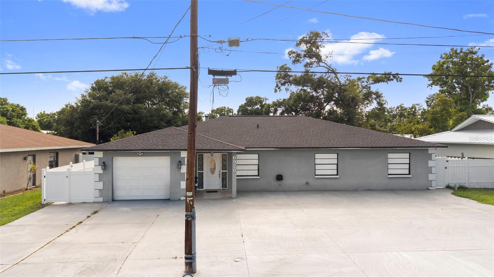 6920 N CAMERON AVE — photo 44
