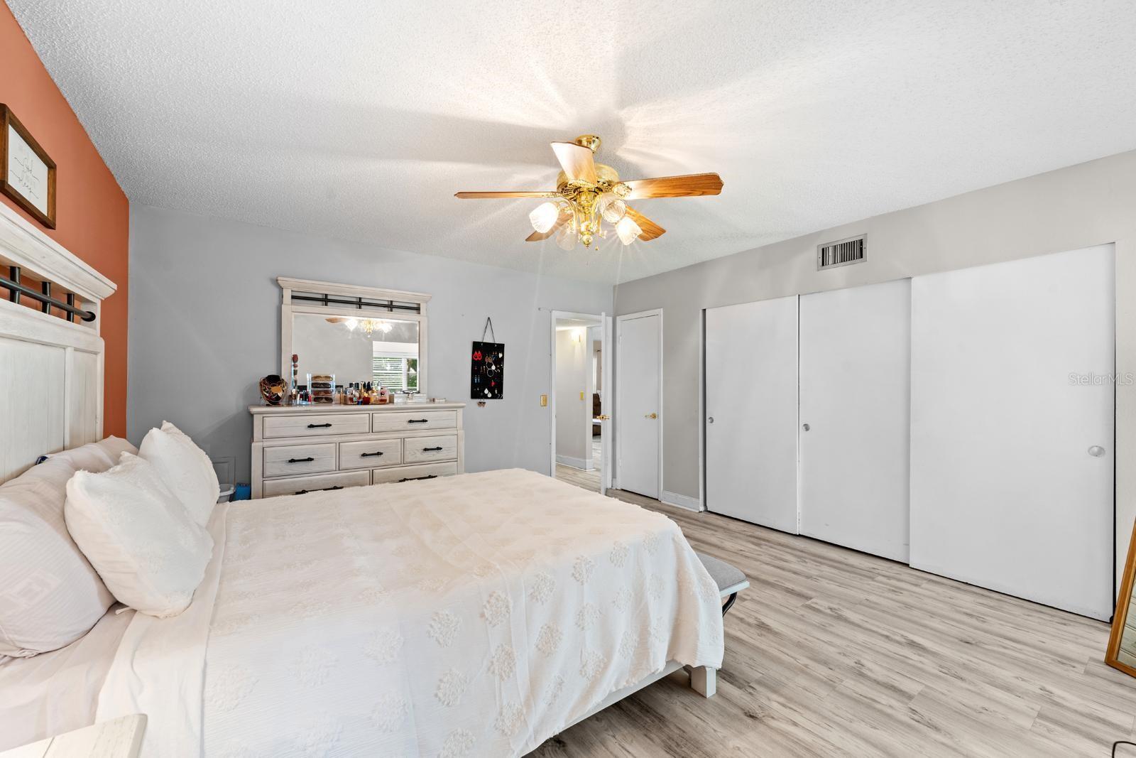 2416 WORLD PARKWAY BLVD #26 — photo 15
