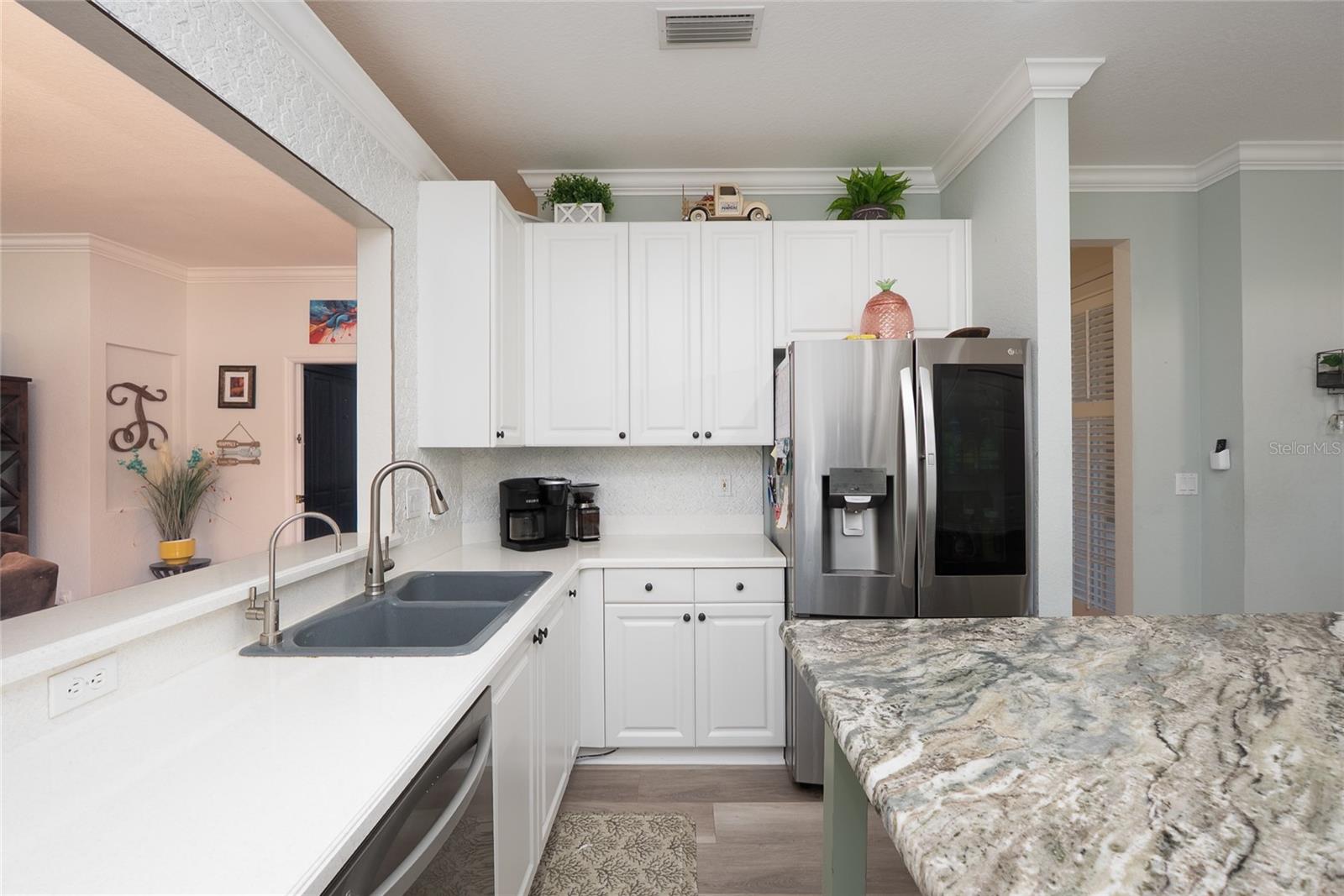 2472 COTTONWOOD LN — photo 14