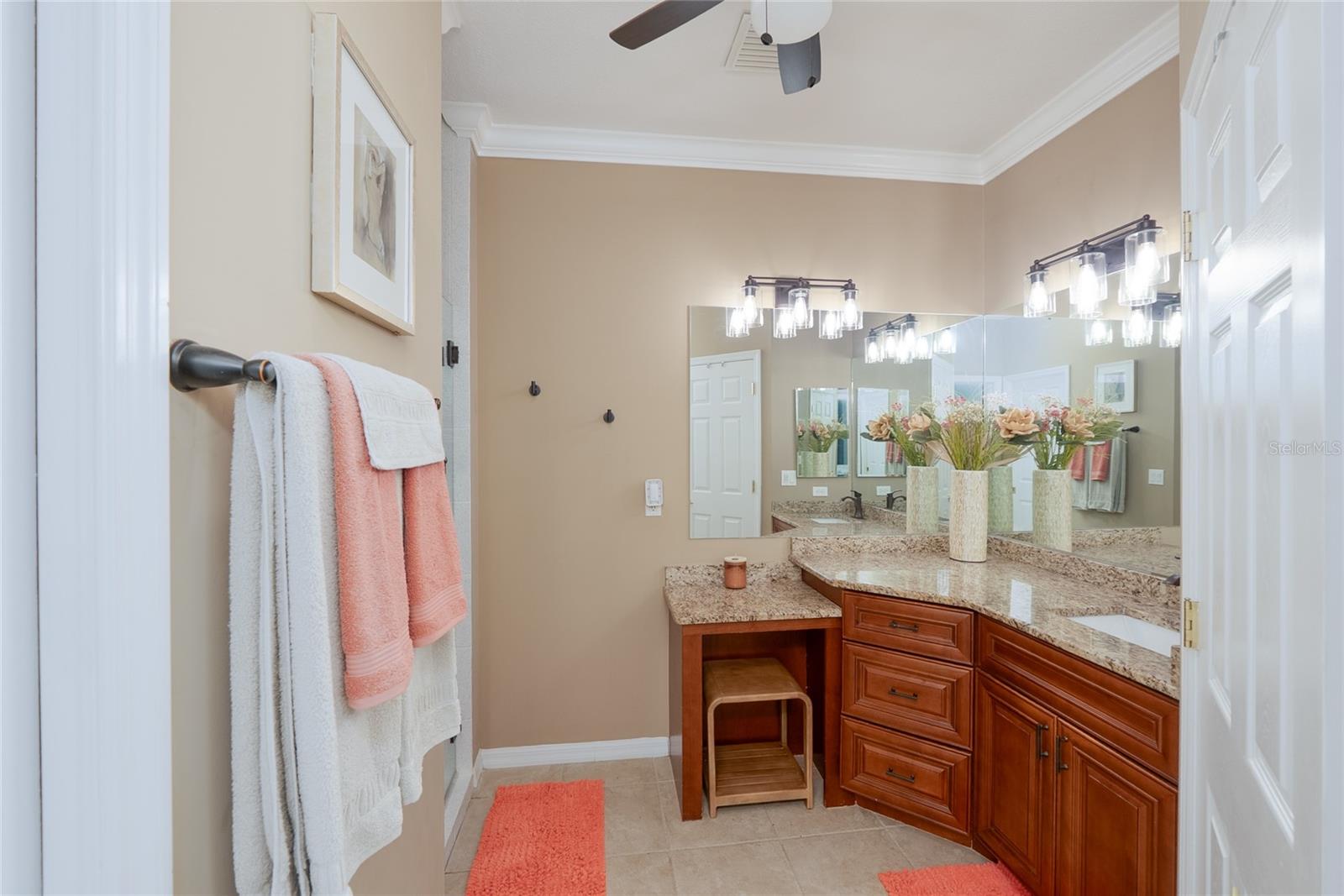 2472 COTTONWOOD LN — photo 19