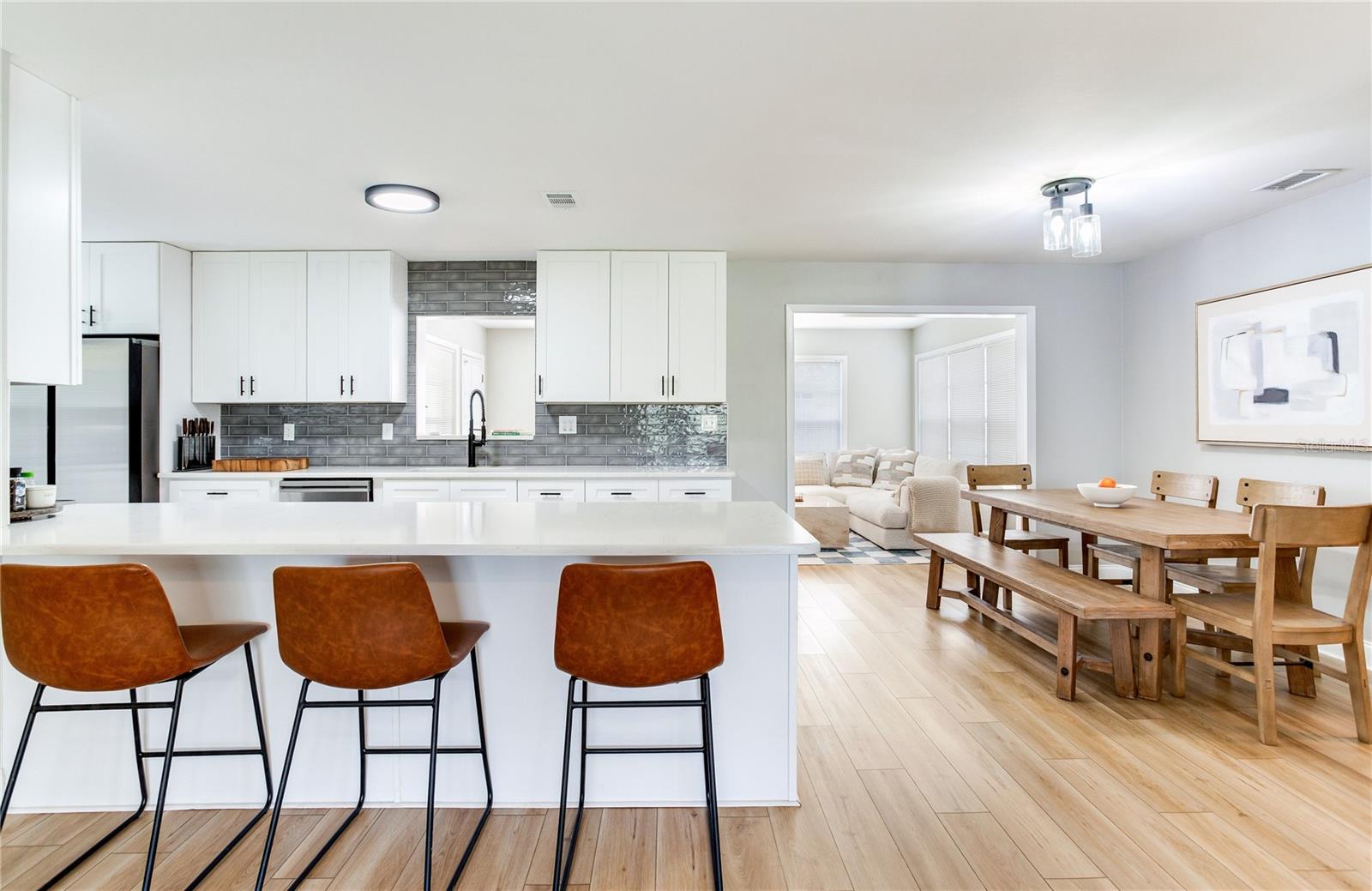 4416 W BAY COURT AVE — photo 10