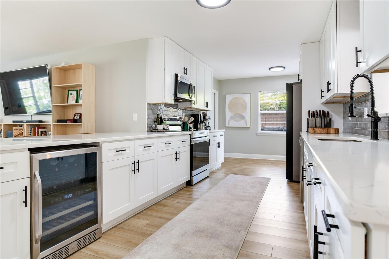 4416 W BAY COURT AVE — photo 16