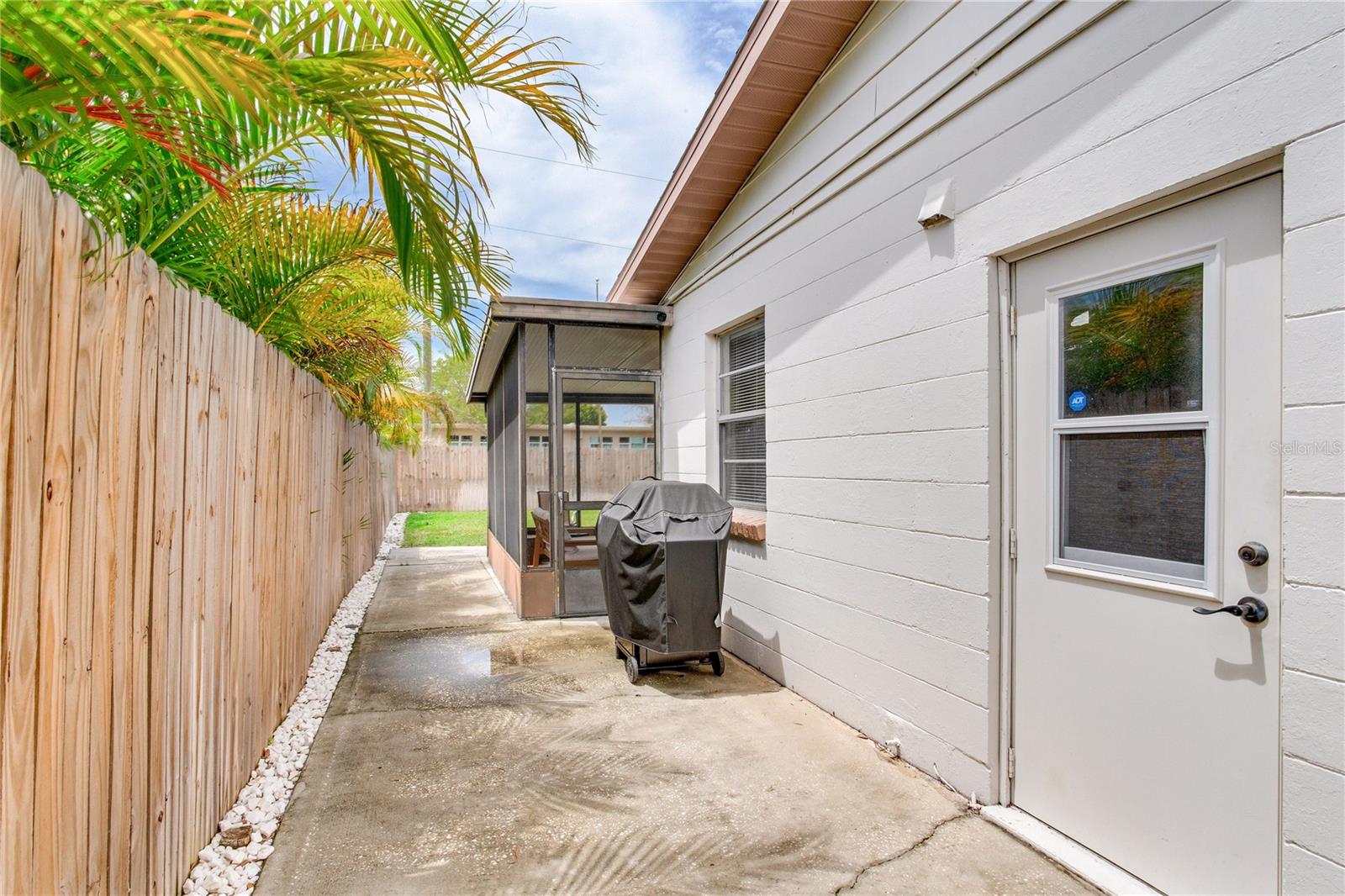 4416 W BAY COURT AVE — photo 44