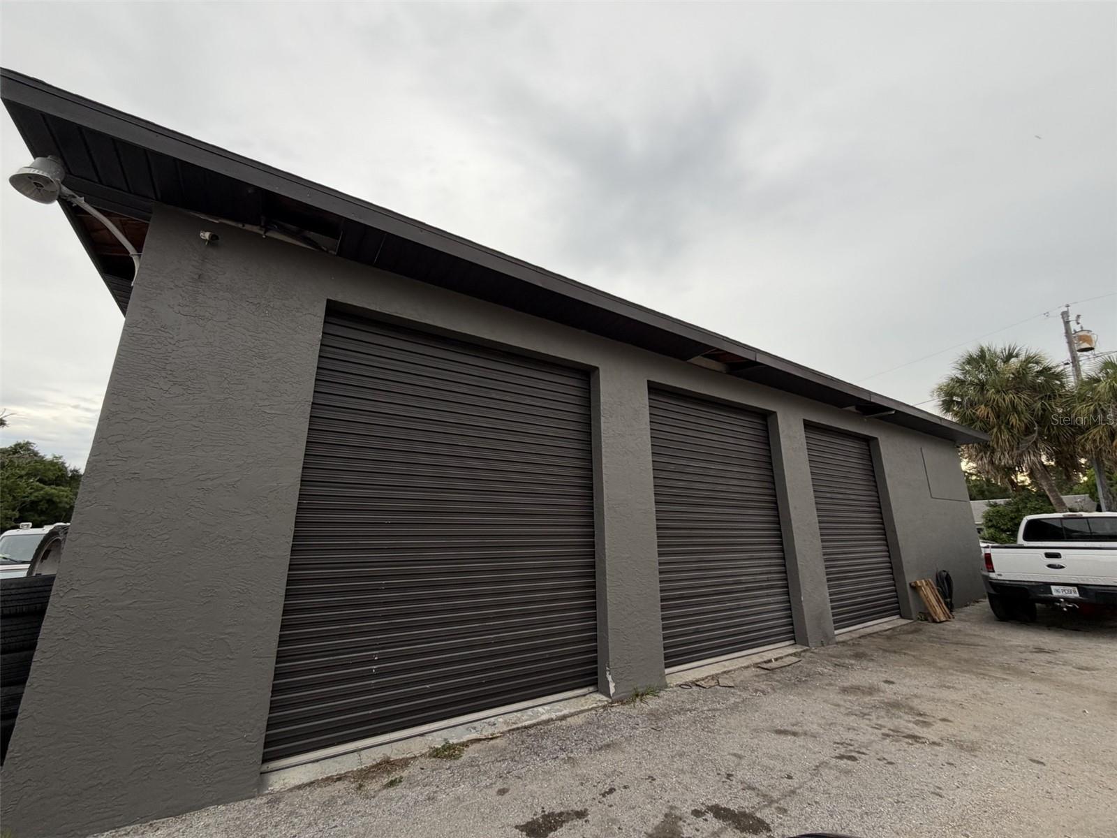 7805 CLARK MOODY BLVD — photo 2