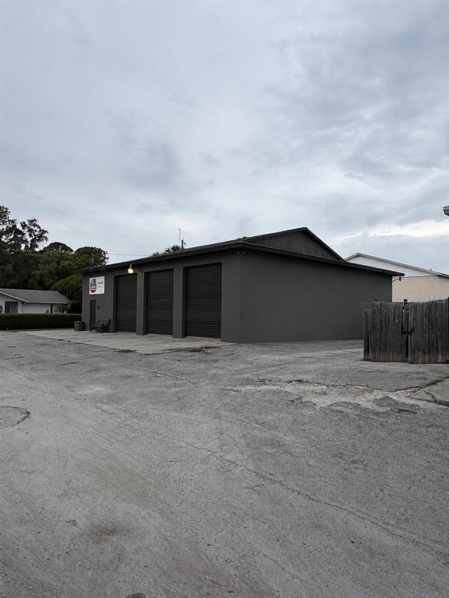 7805 CLARK MOODY BLVD — photo 3