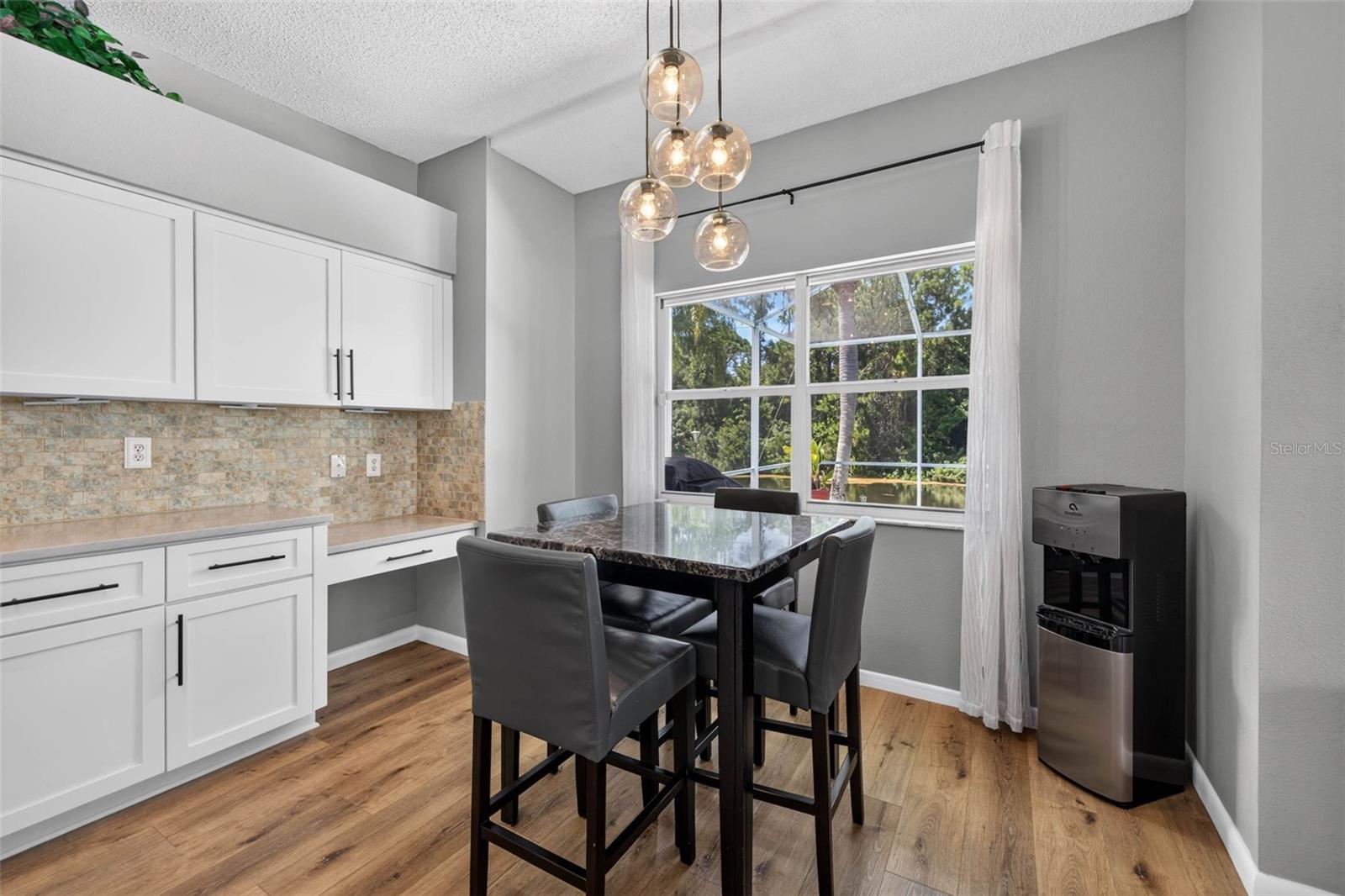 11123 CLAYRIDGE DR — photo 9