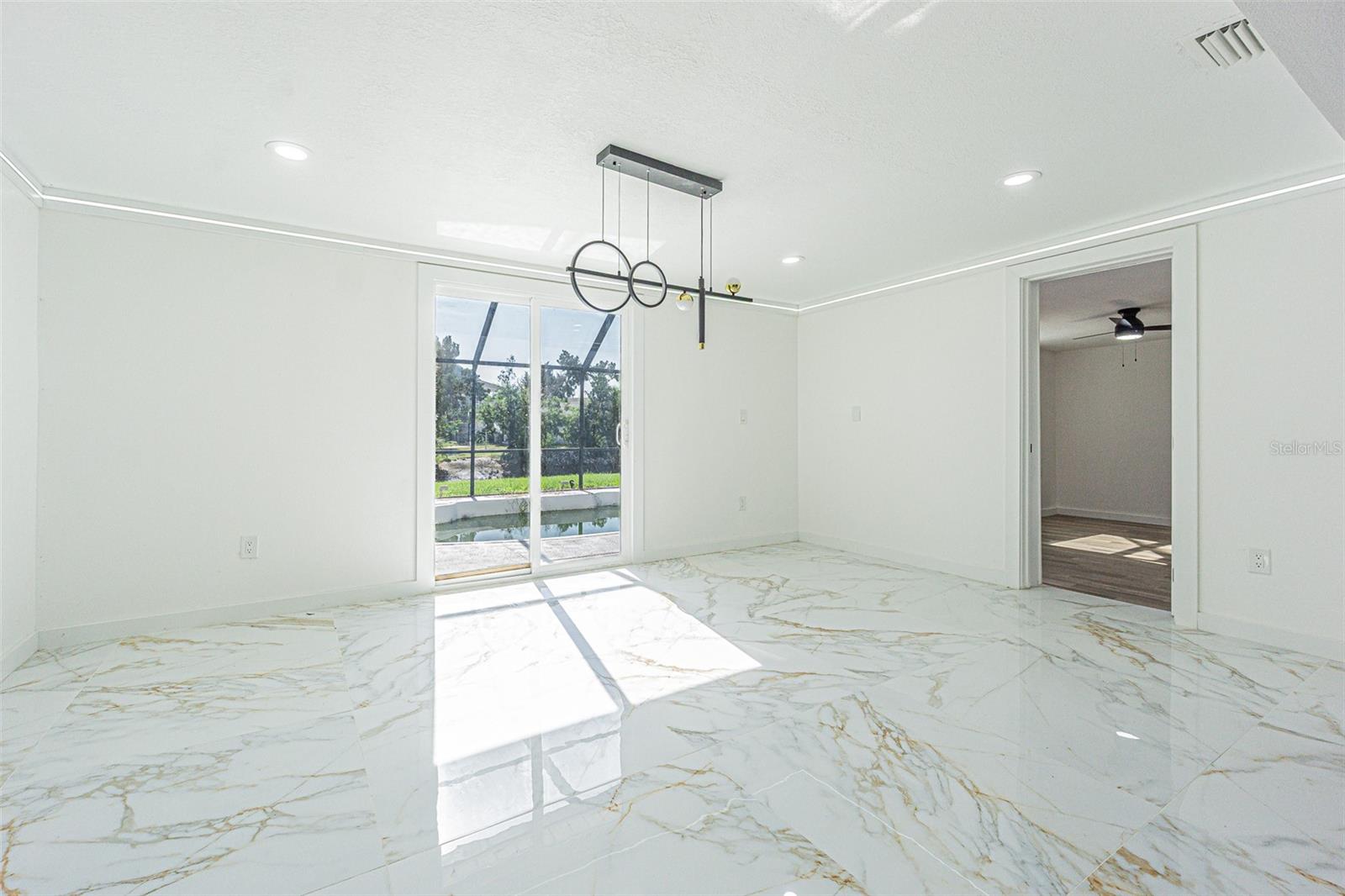 5254 MILLER BAYOU DR — photo 23