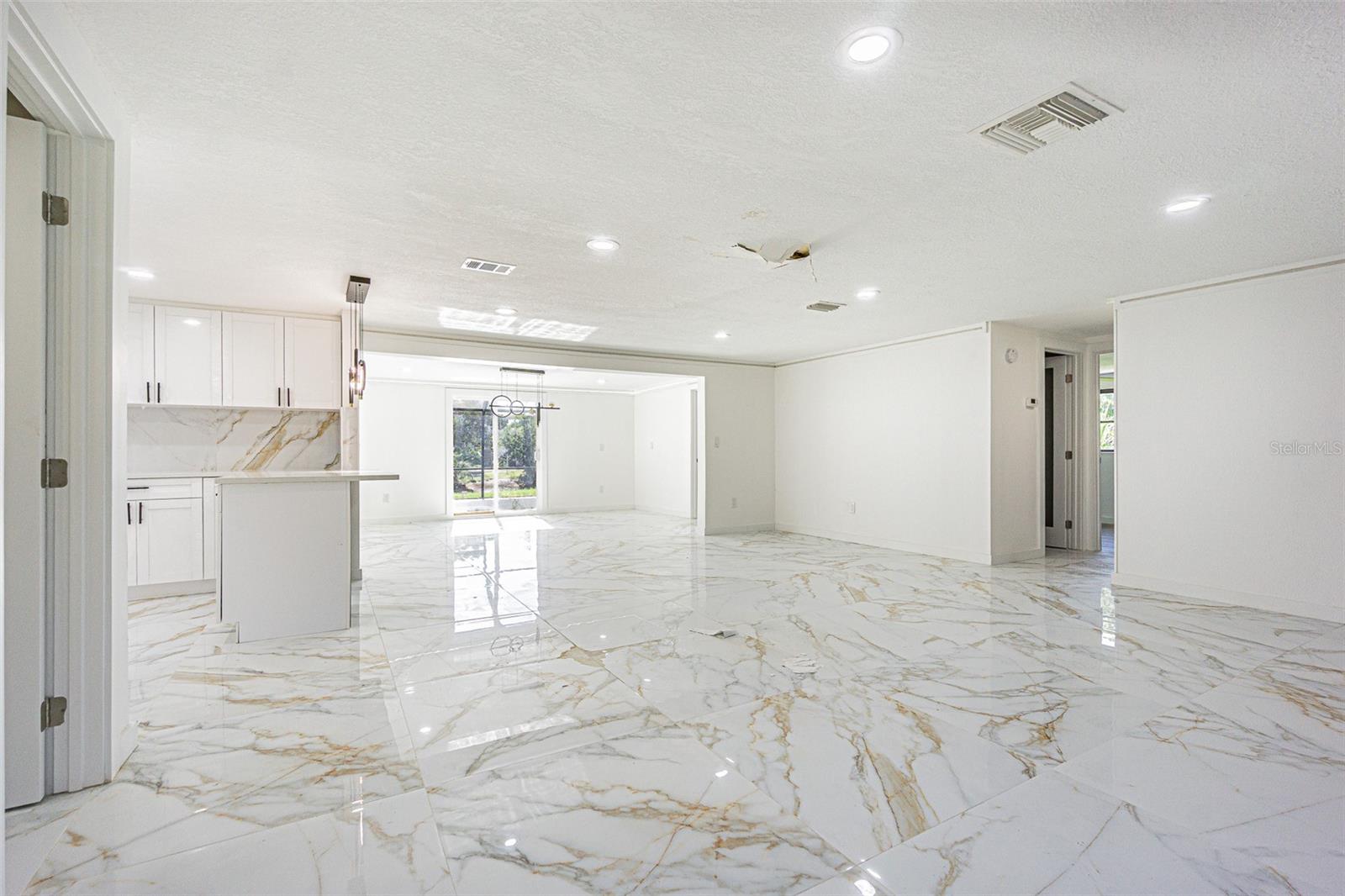 5254 MILLER BAYOU DR — photo 19