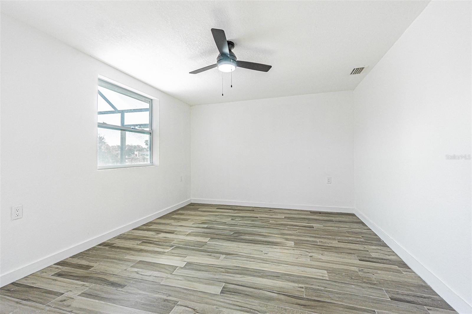 5254 MILLER BAYOU DR — photo 25
