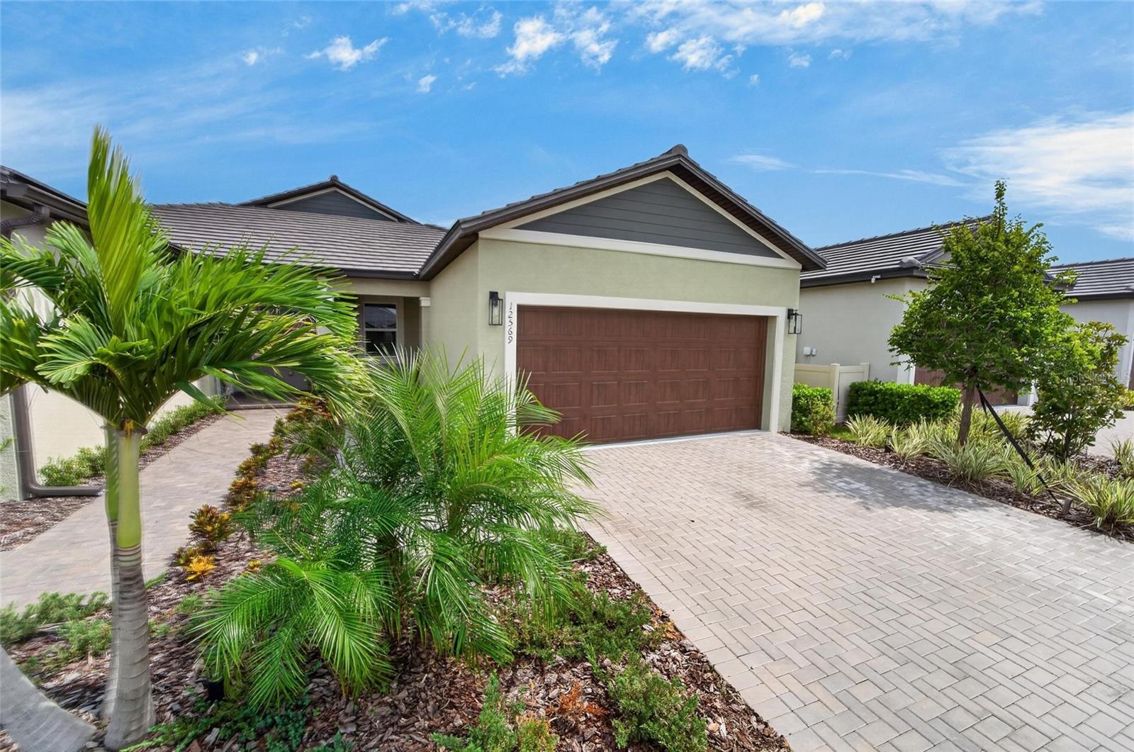 12569 LILY QUARTZ LOOP — photo 4