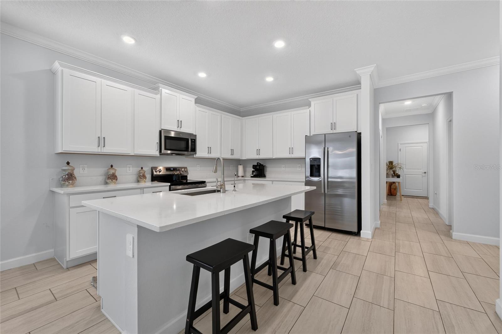12569 LILY QUARTZ LOOP — photo 15