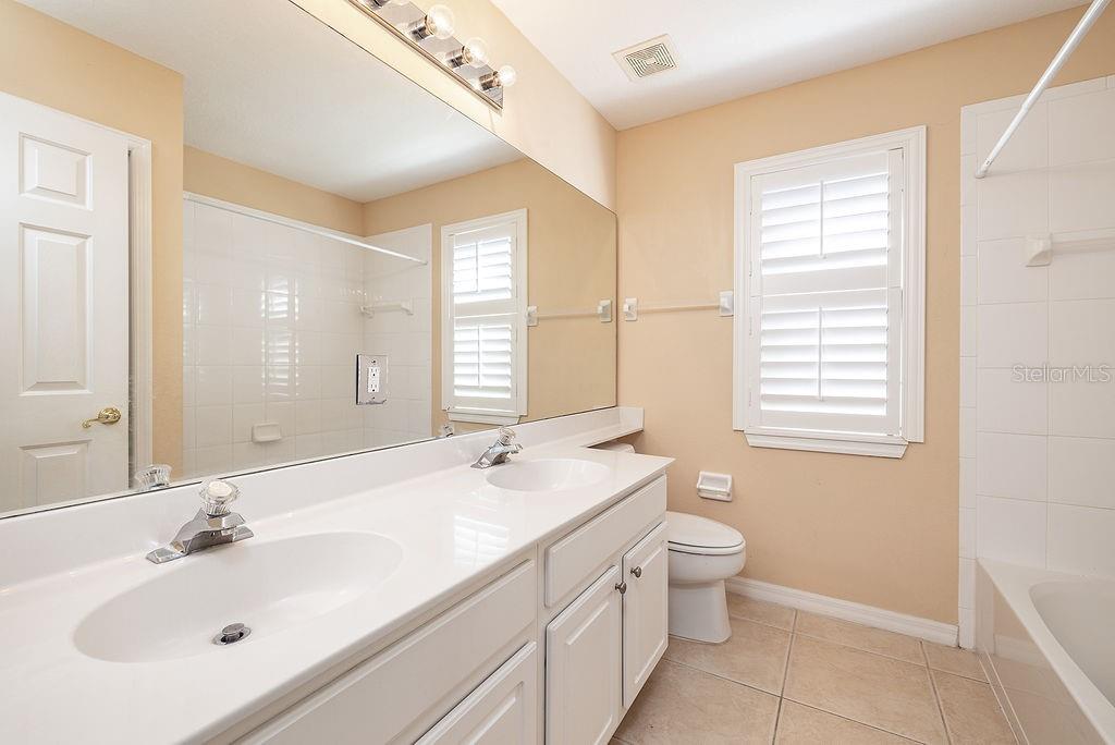 5028 ASHINGTON LANDING DR — photo 25