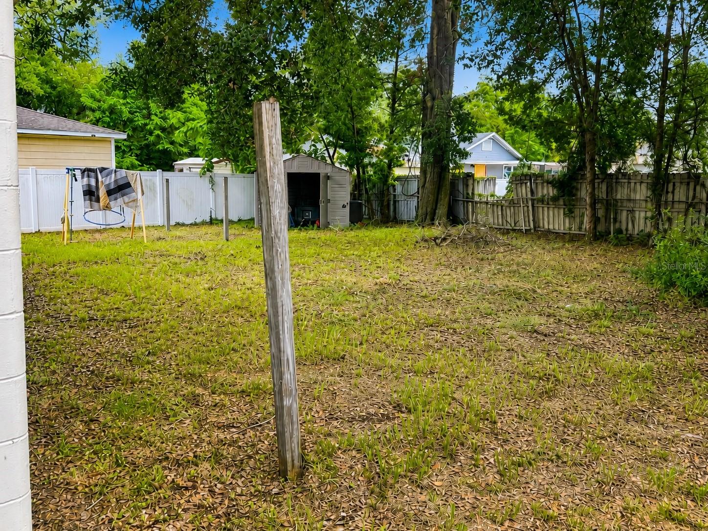 712 N CASTLE CT — photo 5