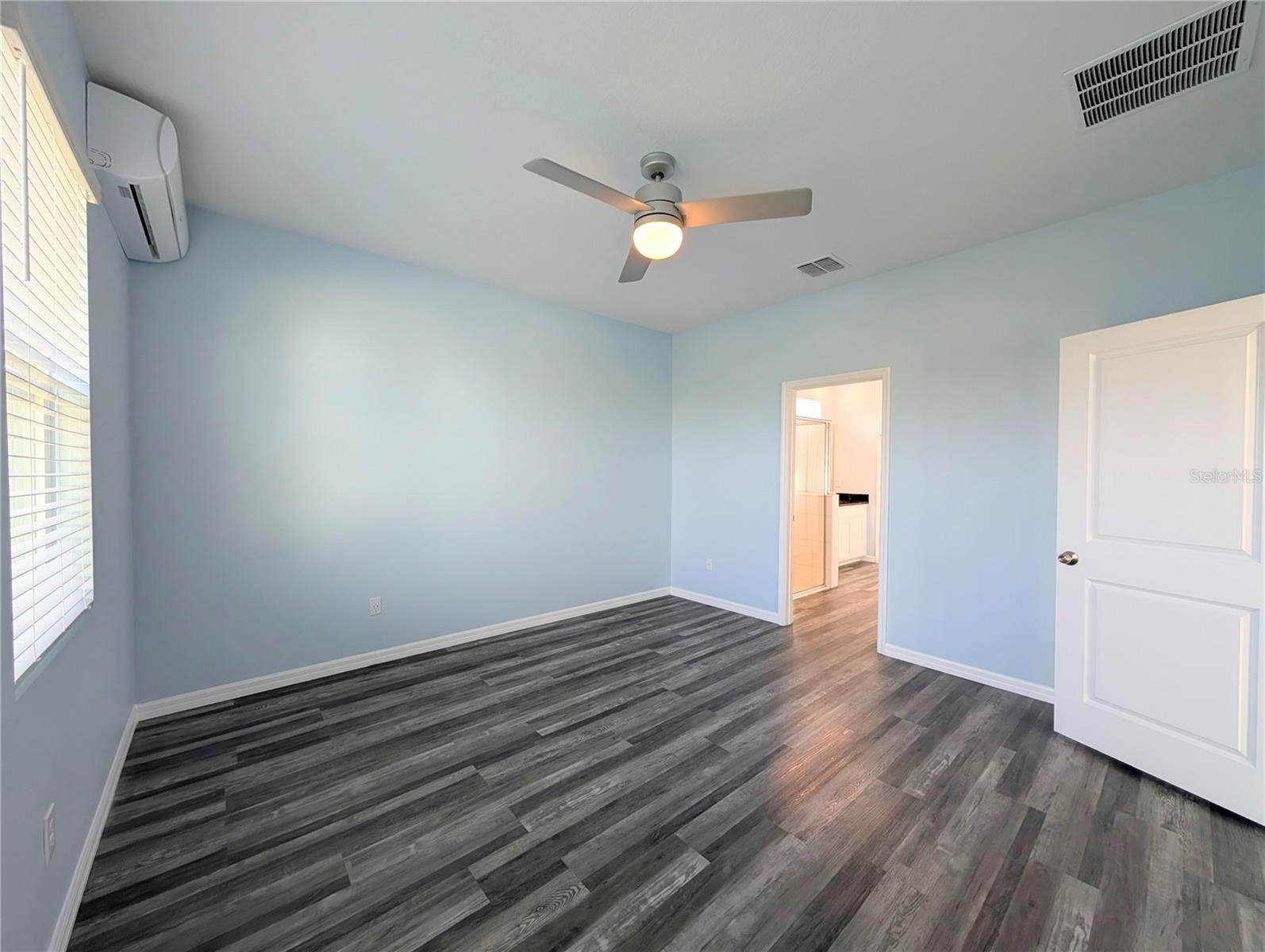 5763 BUNGALOW GROVE CT — photo 17