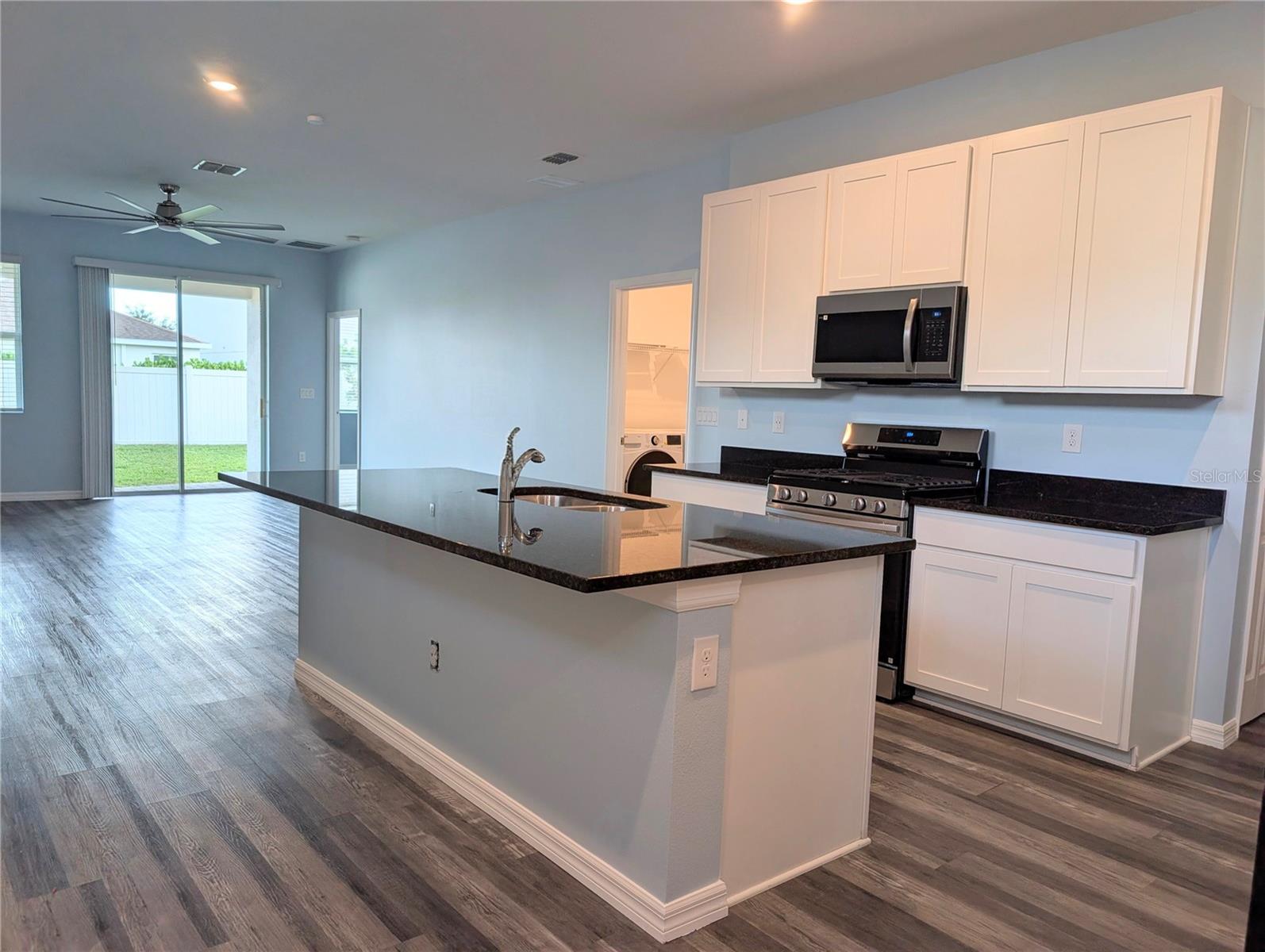 5763 BUNGALOW GROVE CT — photo 8
