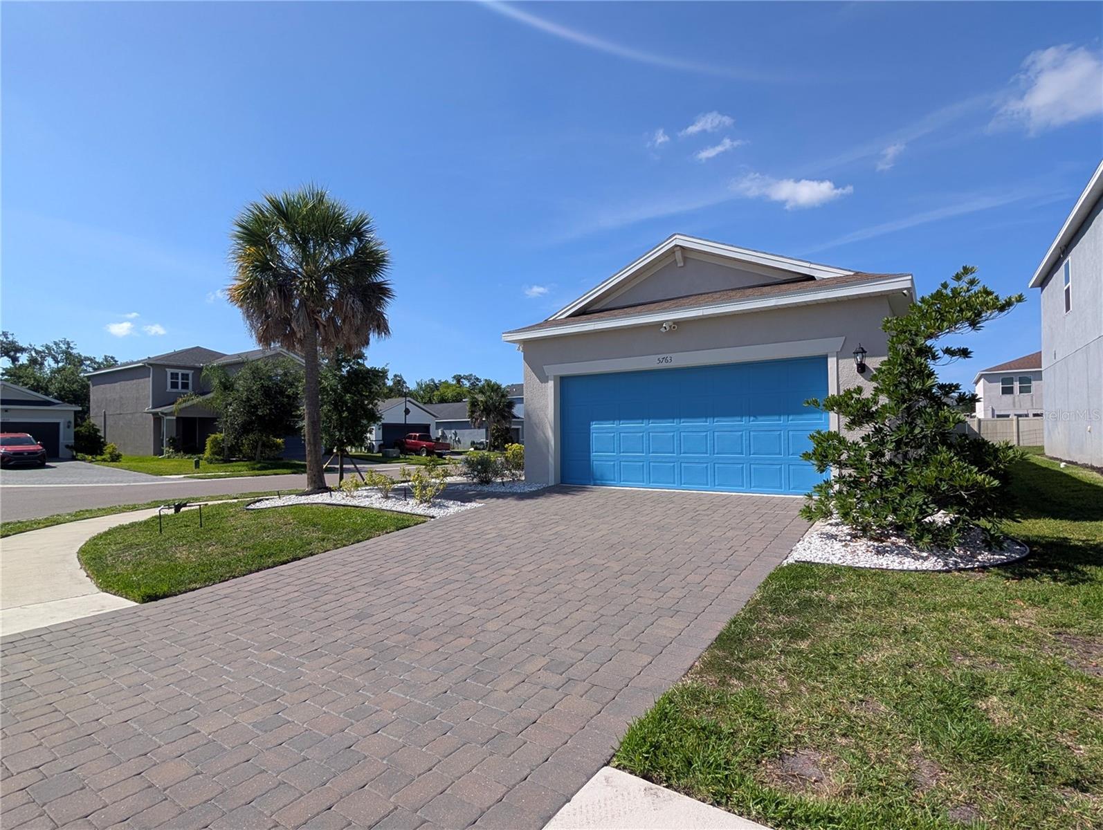 5763 BUNGALOW GROVE CT — photo 2