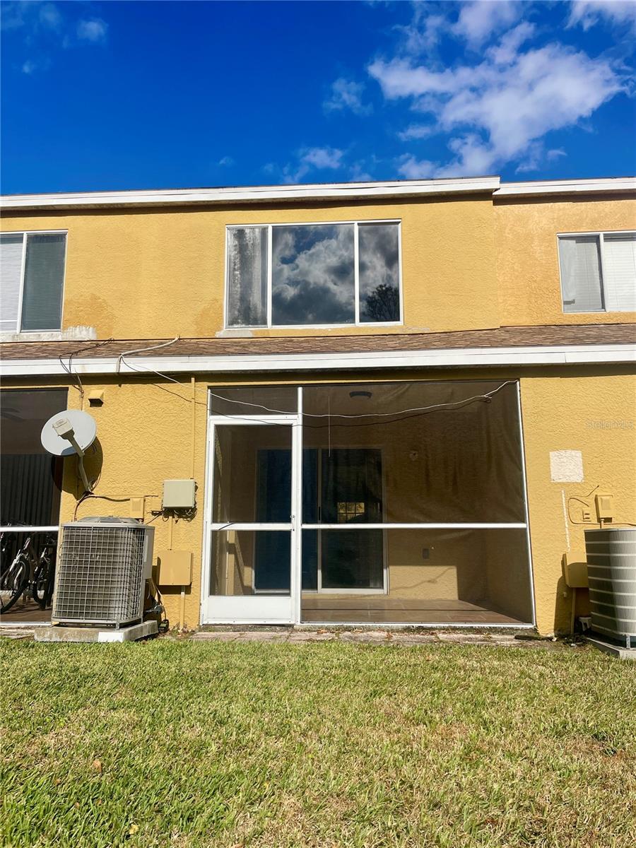 Home in WESLEY CHAPEL — photo 17
