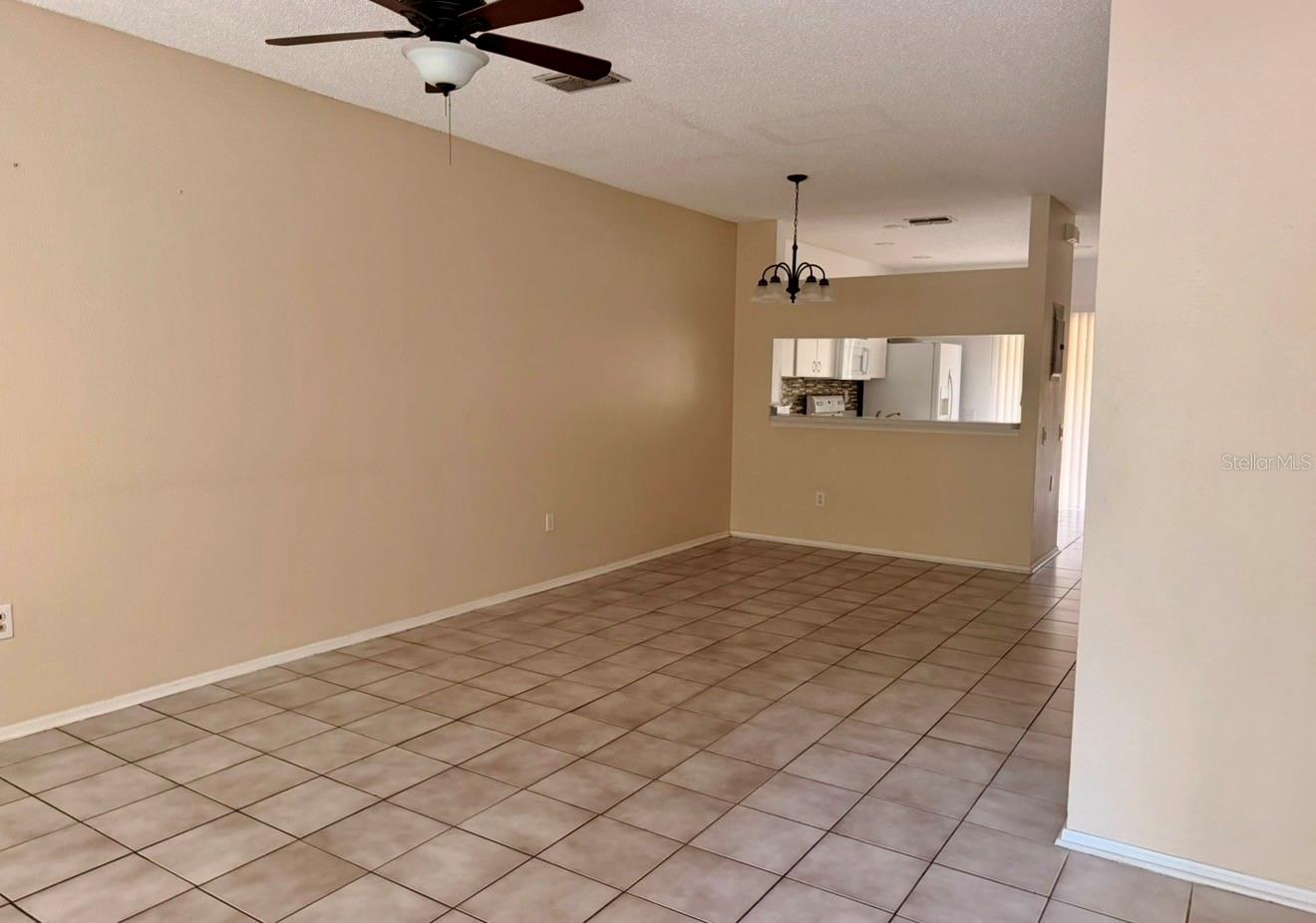 Home in WESLEY CHAPEL — photo 4