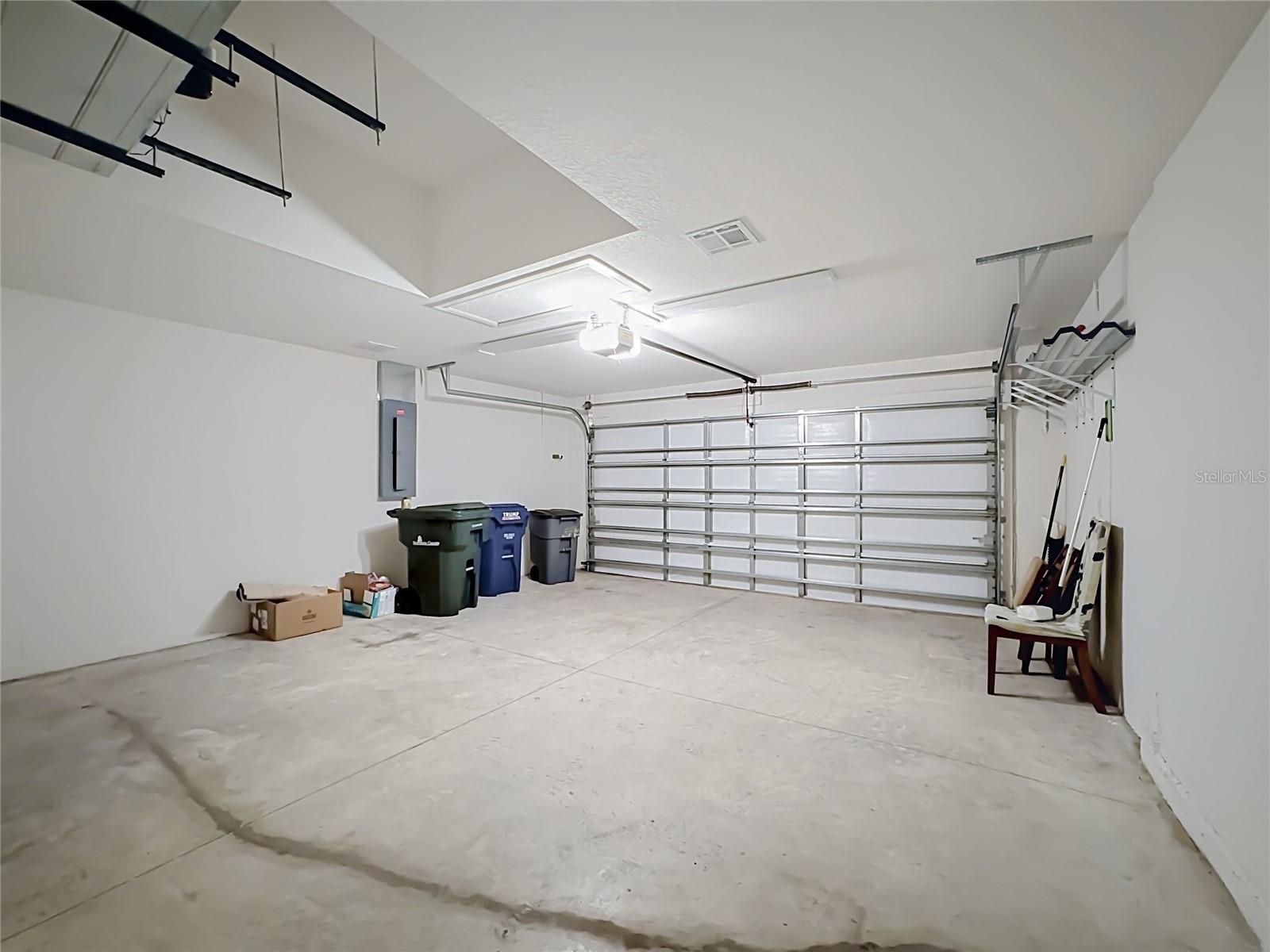 5766 MAYPOP CIR — photo 45