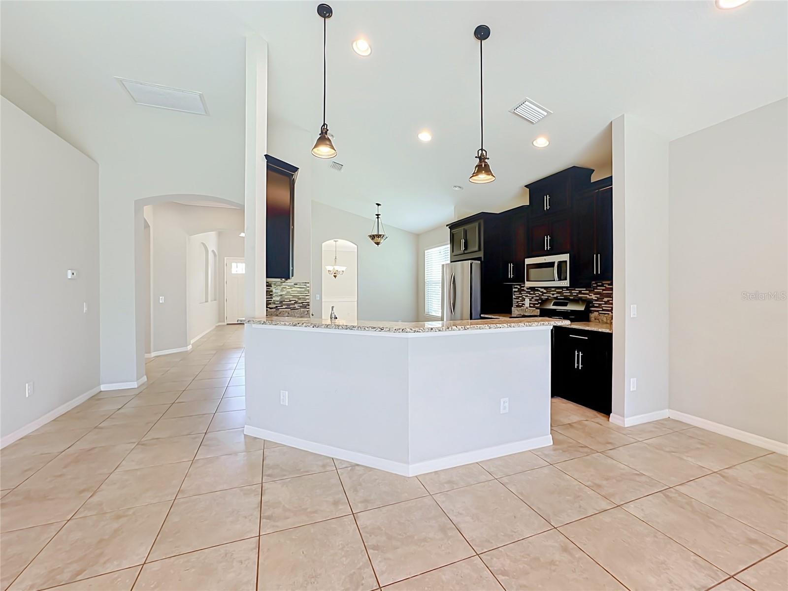 5766 MAYPOP CIR — photo 18
