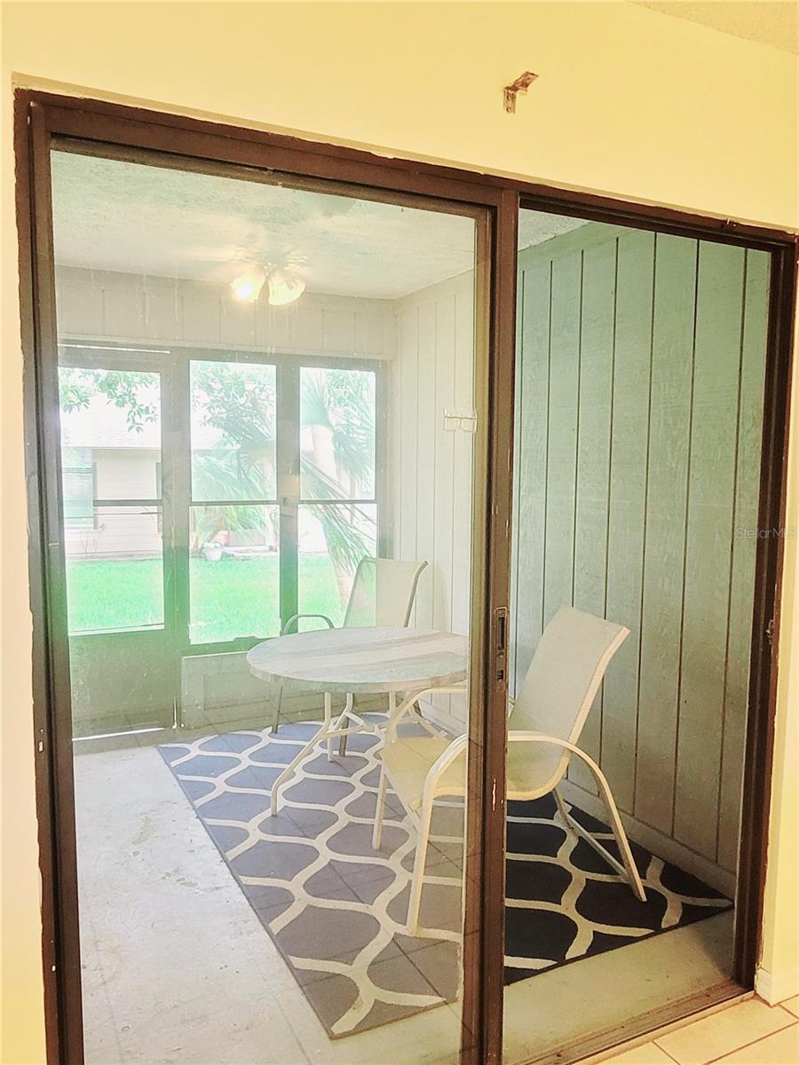 5323 11TH ST CIR E — photo 31