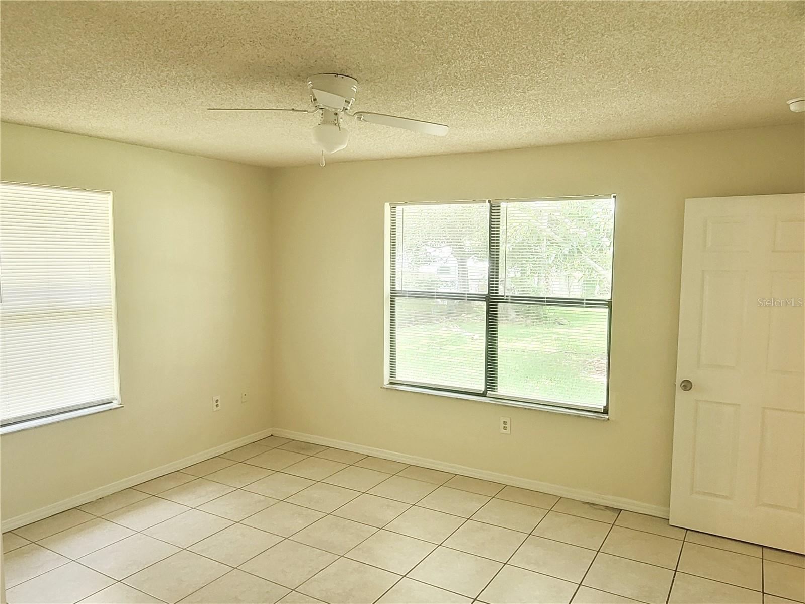 5323 11TH ST CIR E — photo 18