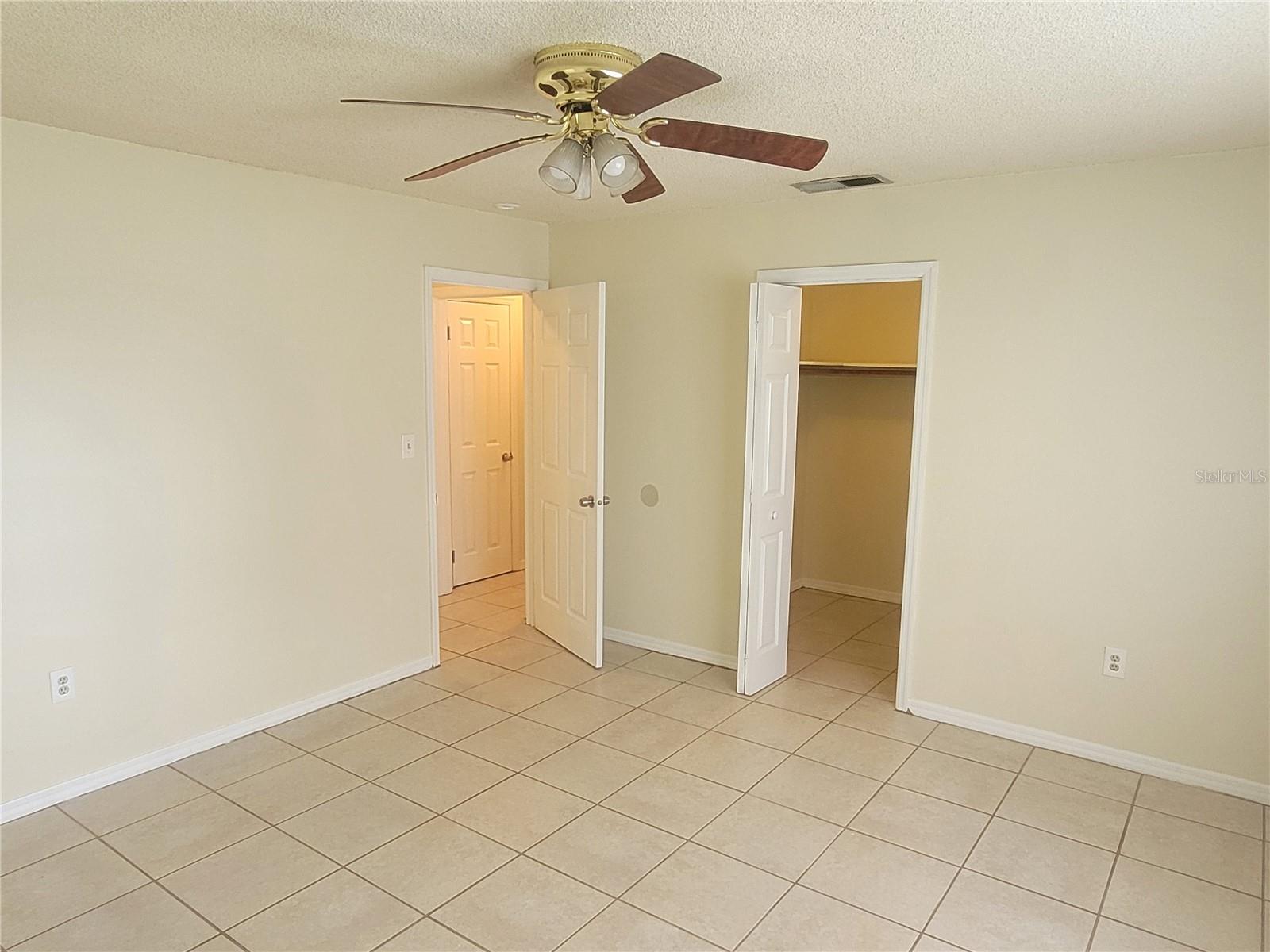 5323 11TH ST CIR E — photo 25