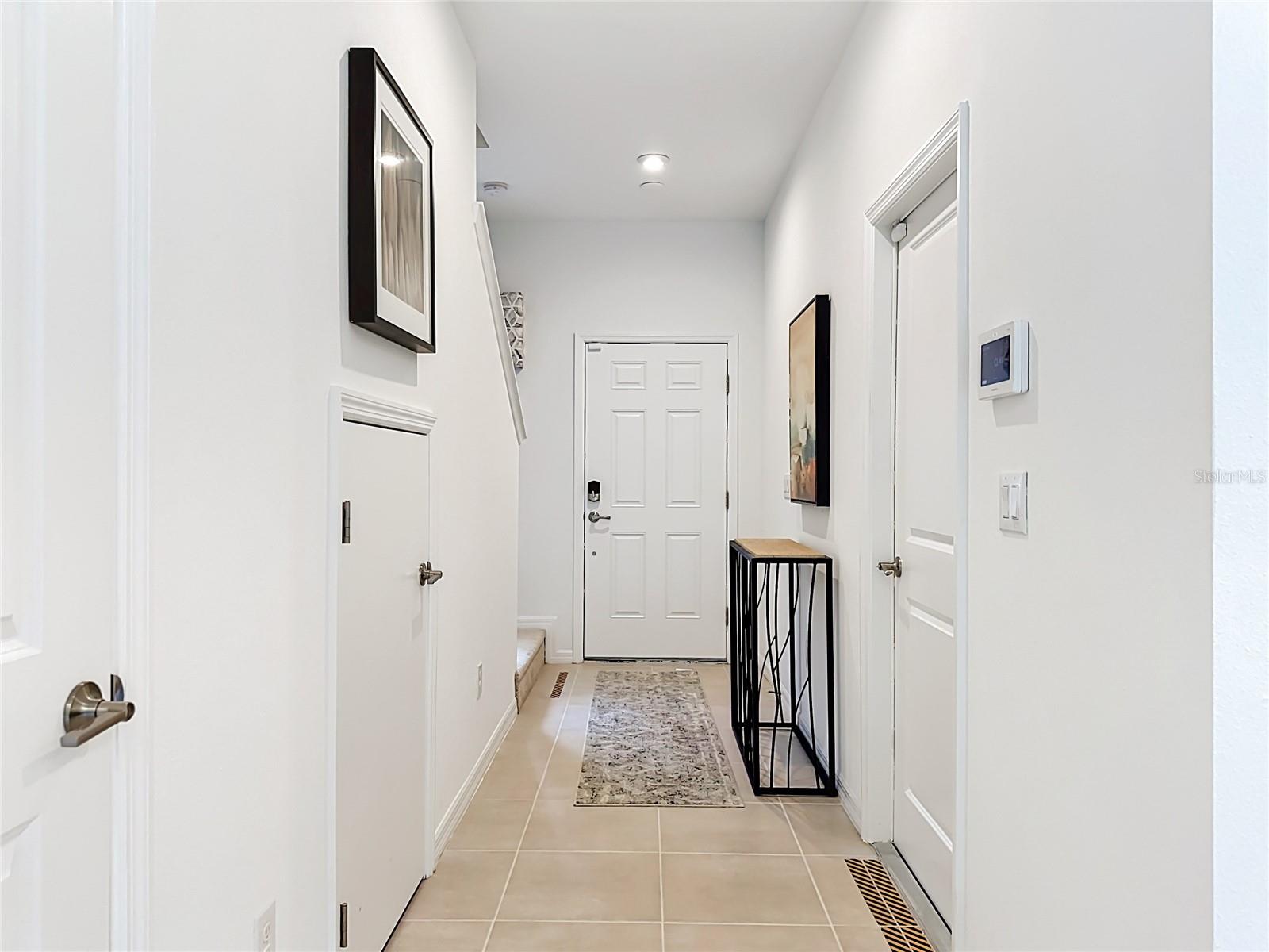 8429 LUNAR SKYE ST — photo 4