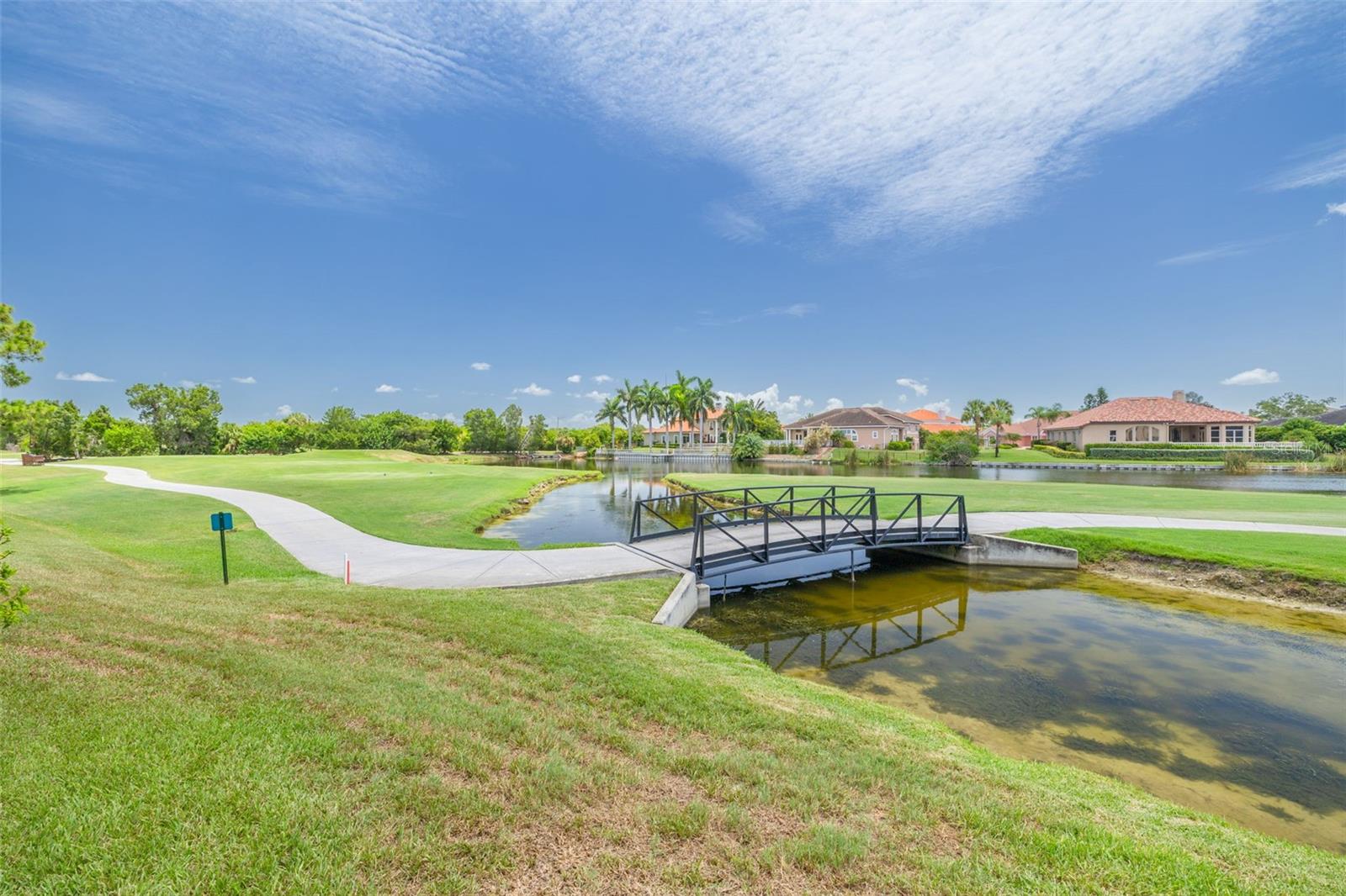 2400 FEATHER SOUND DR #914 — photo 32