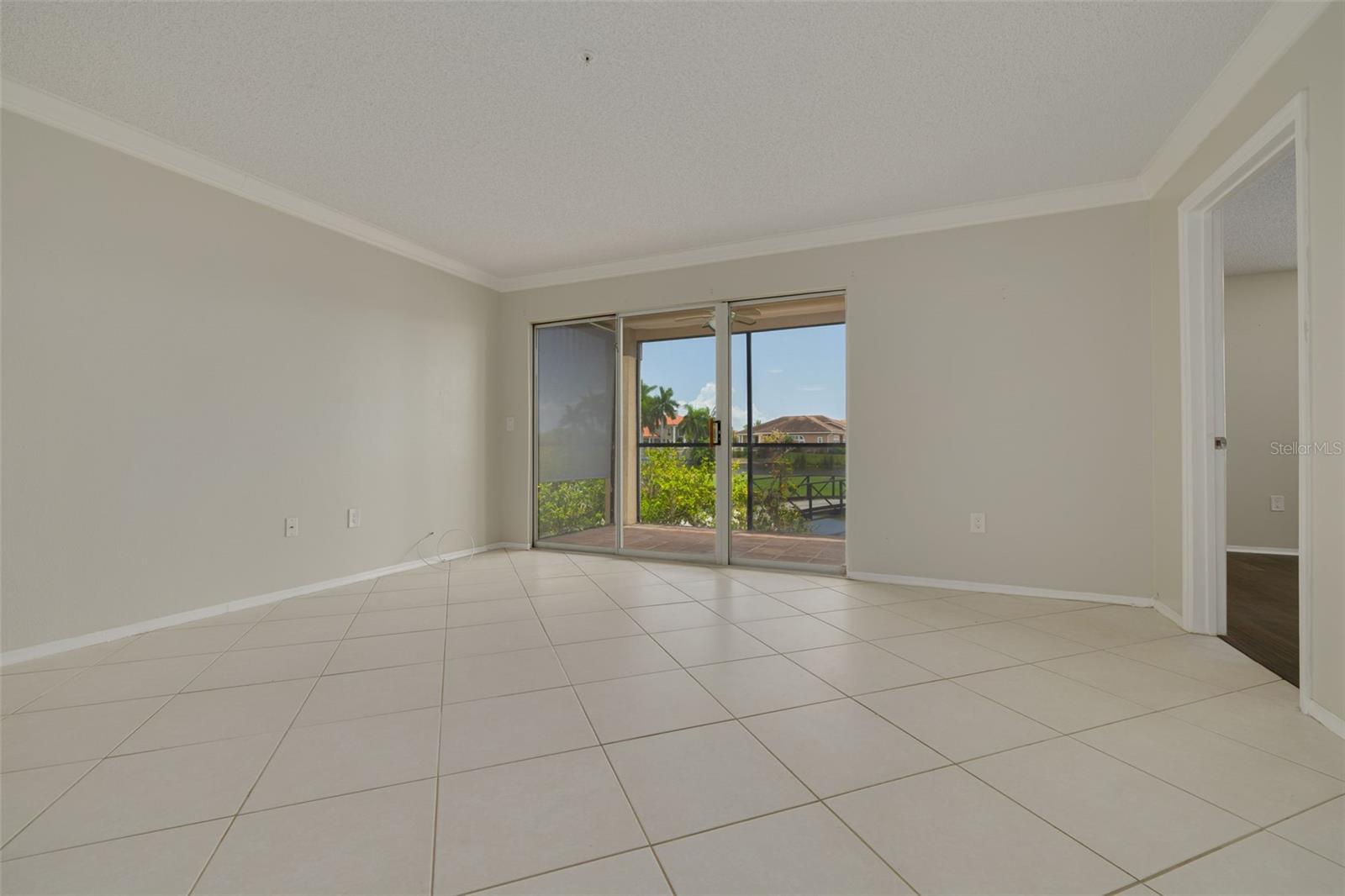 2400 FEATHER SOUND DR #914 — photo 8