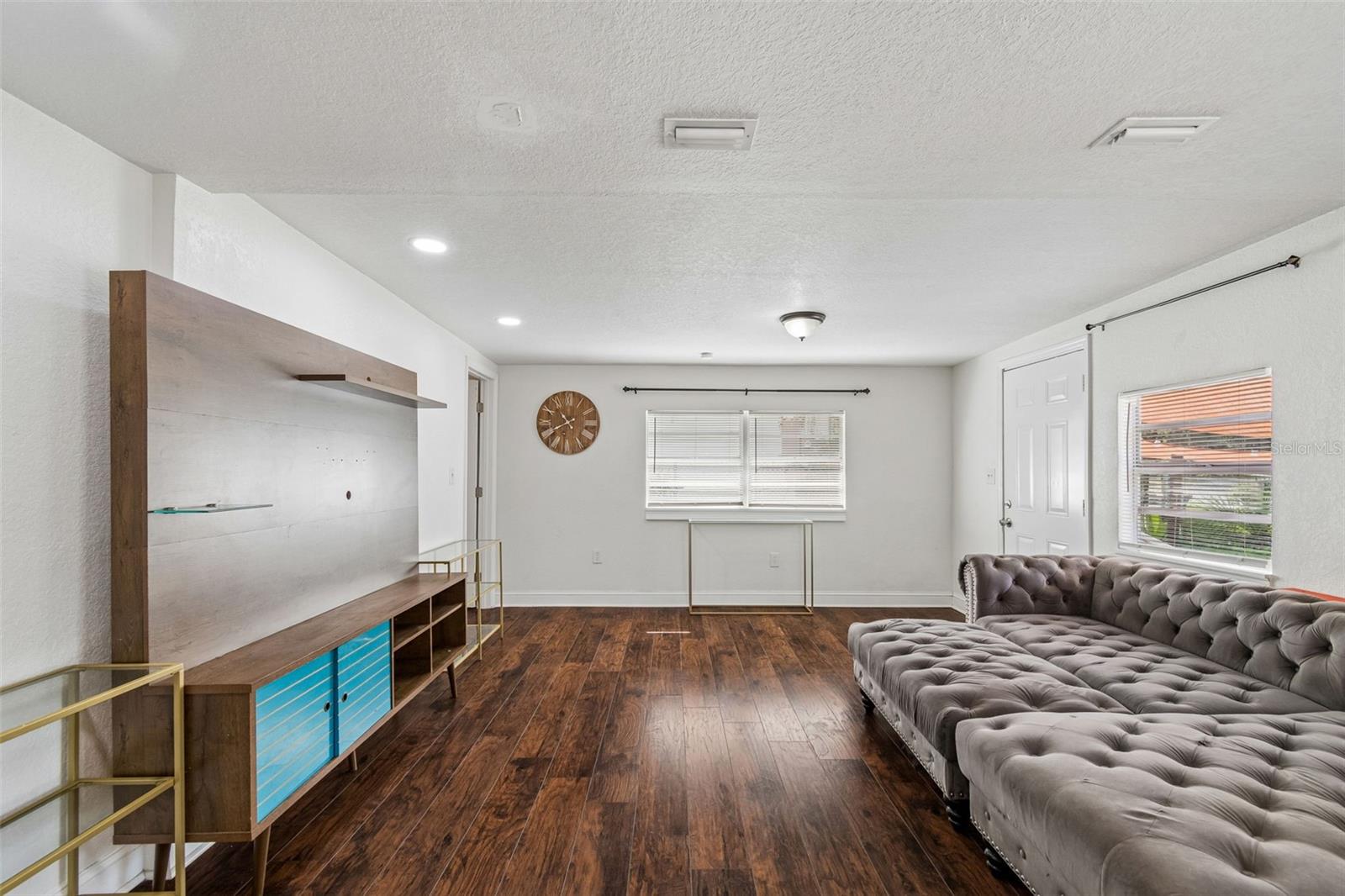 1202 E ANNIE ST — photo 13