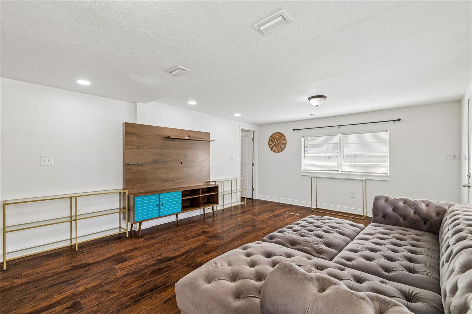 1202 E ANNIE ST — photo 14