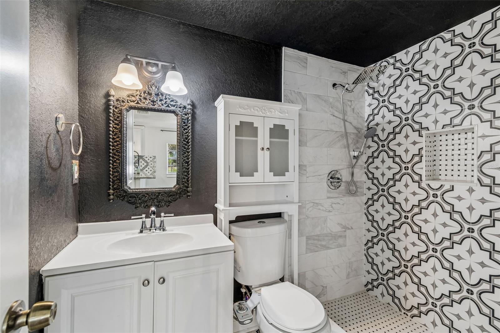 1202 E ANNIE ST — photo 18
