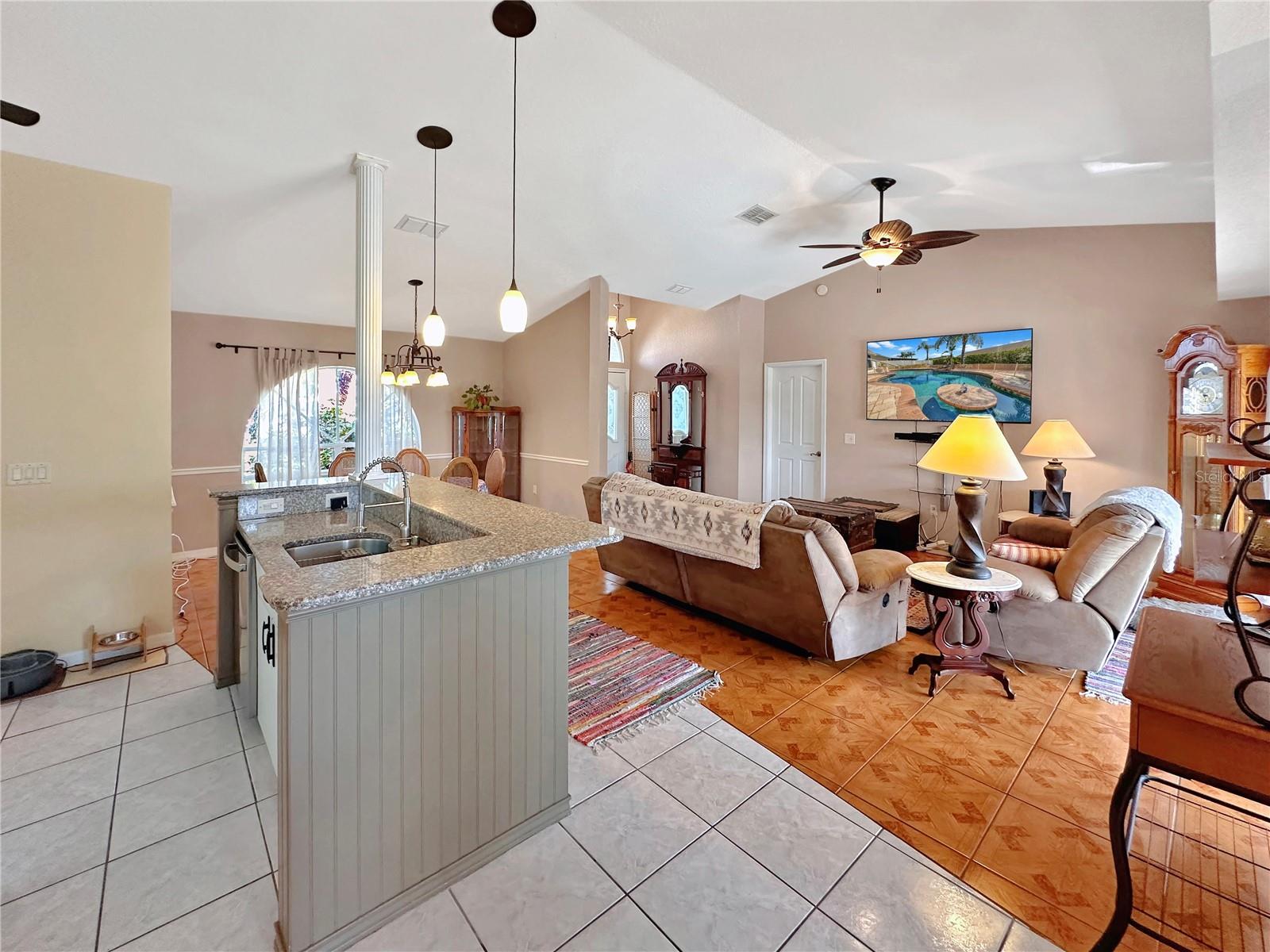 4300 ONORIO ST — photo 14