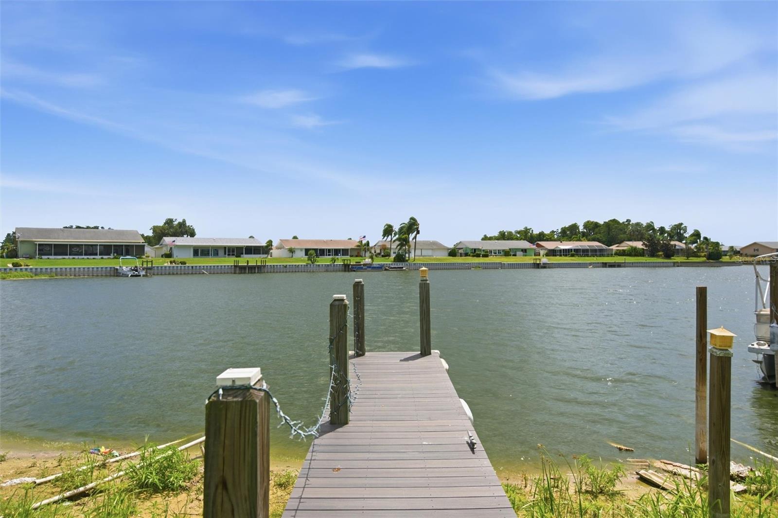 1811 MILFORD CIR — photo 45