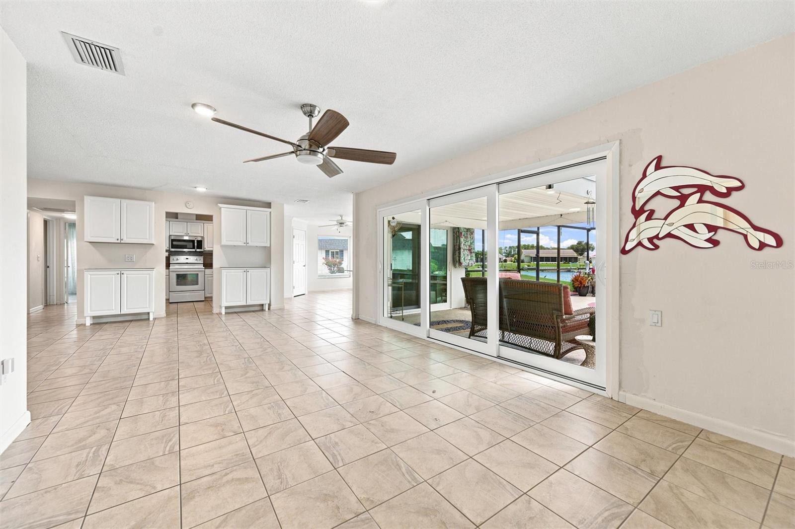 1811 MILFORD CIR — photo 9