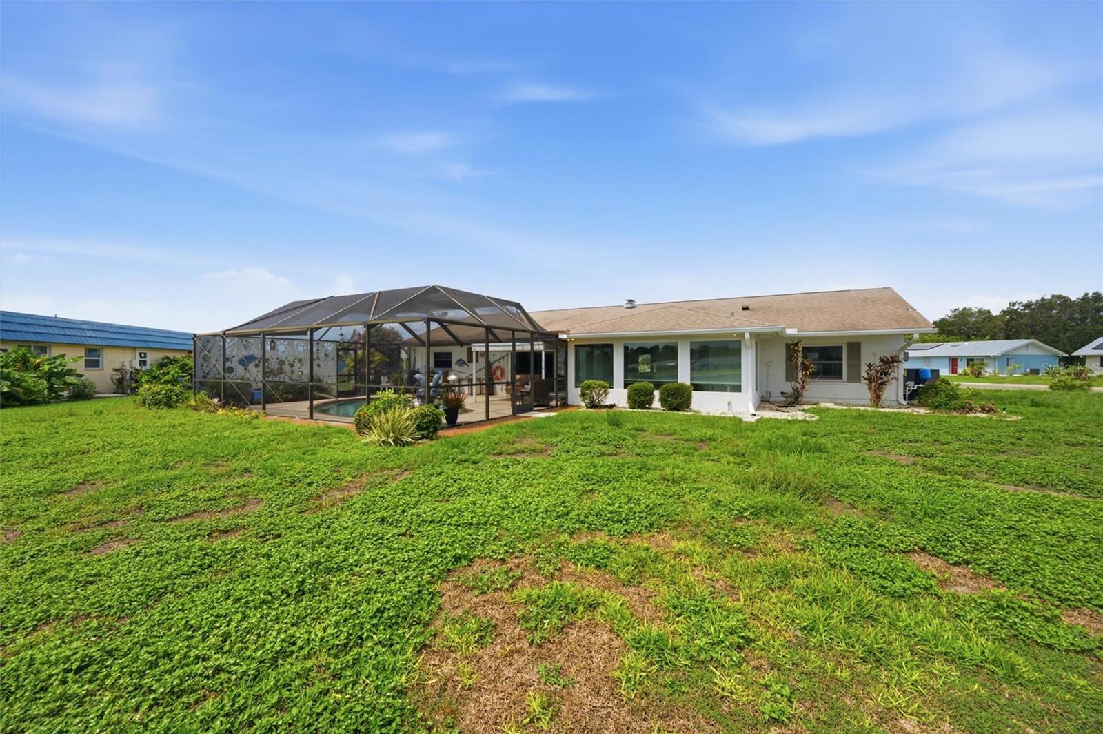 1811 MILFORD CIR — photo 43