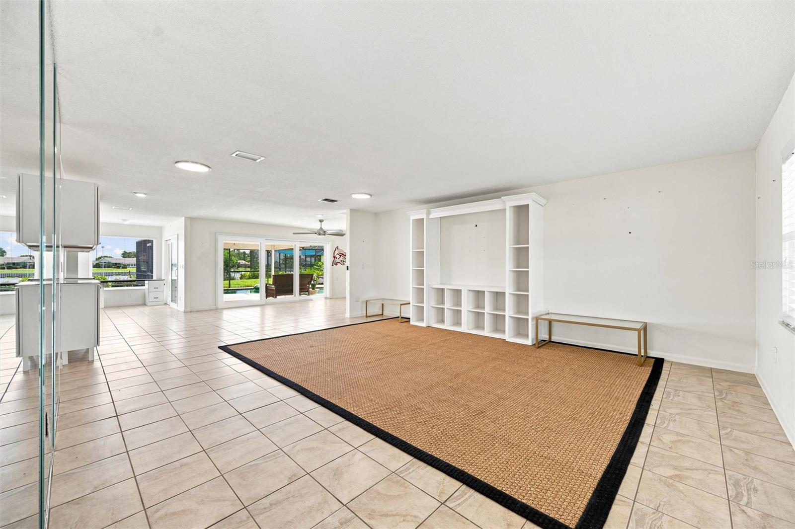 1811 MILFORD CIR — photo 4