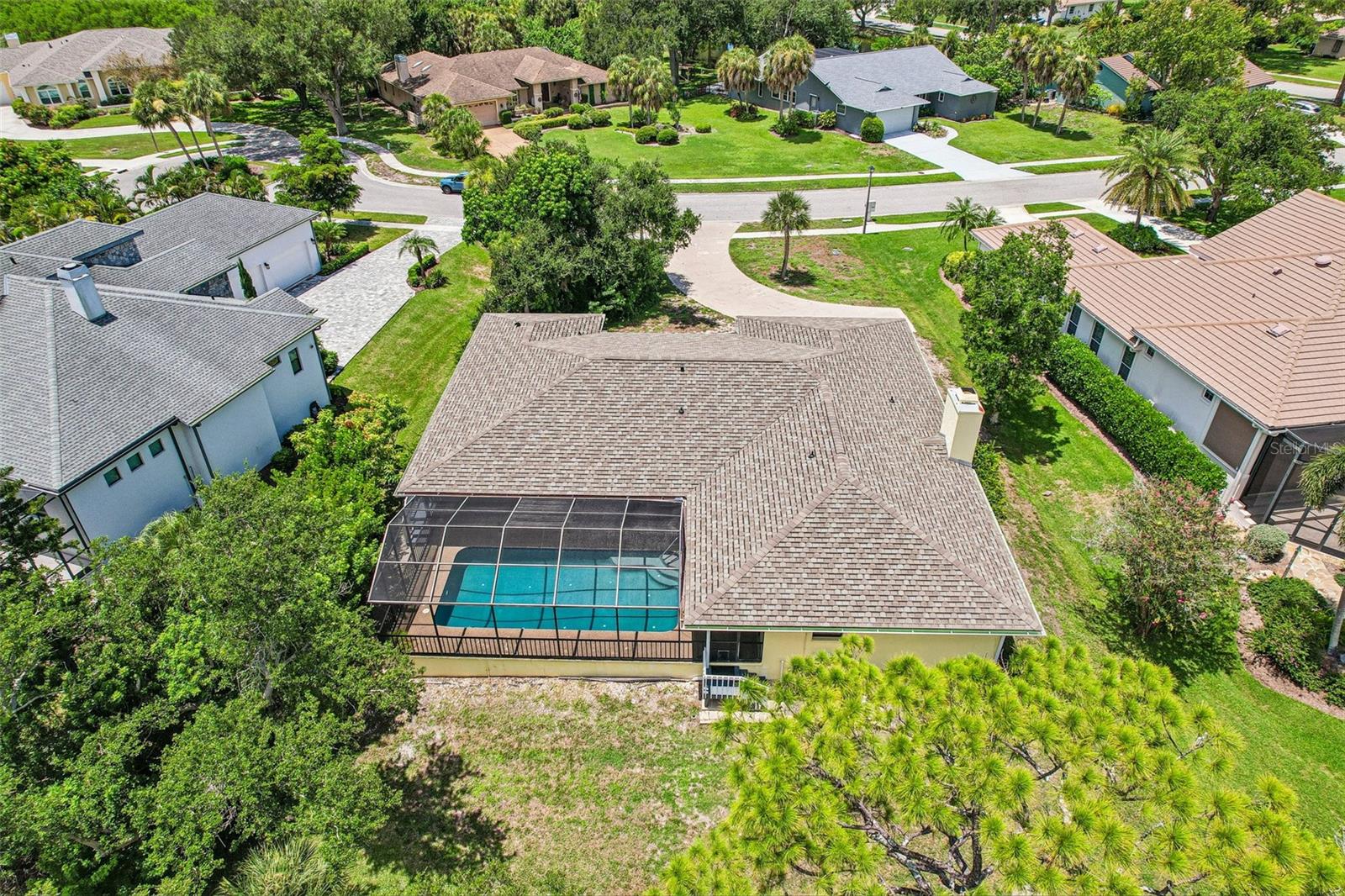 1305 SORRENTO WOODS BLVD — photo 37