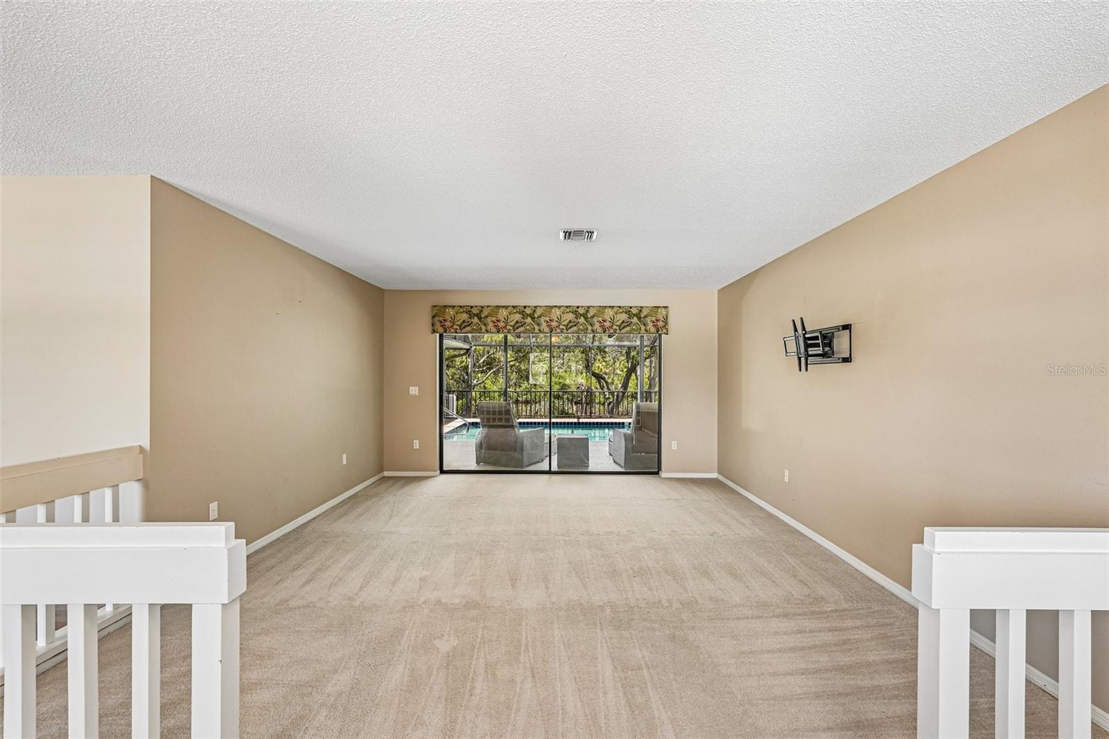1305 SORRENTO WOODS BLVD — photo 6