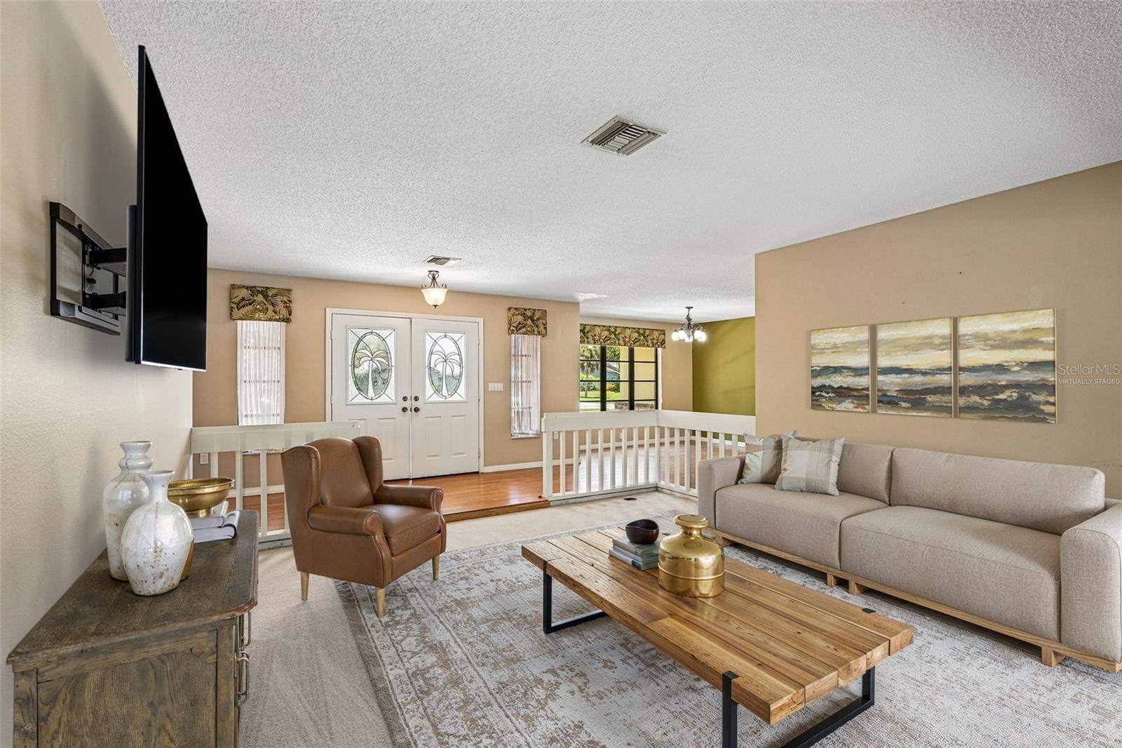 1305 SORRENTO WOODS BLVD — photo 7