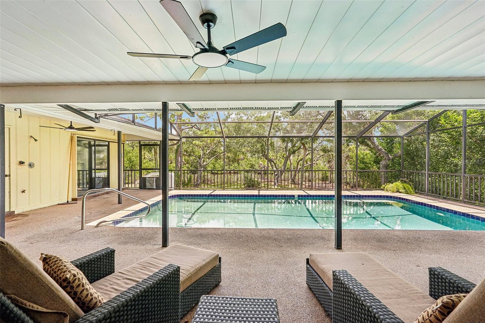 1305 SORRENTO WOODS BLVD — photo 3