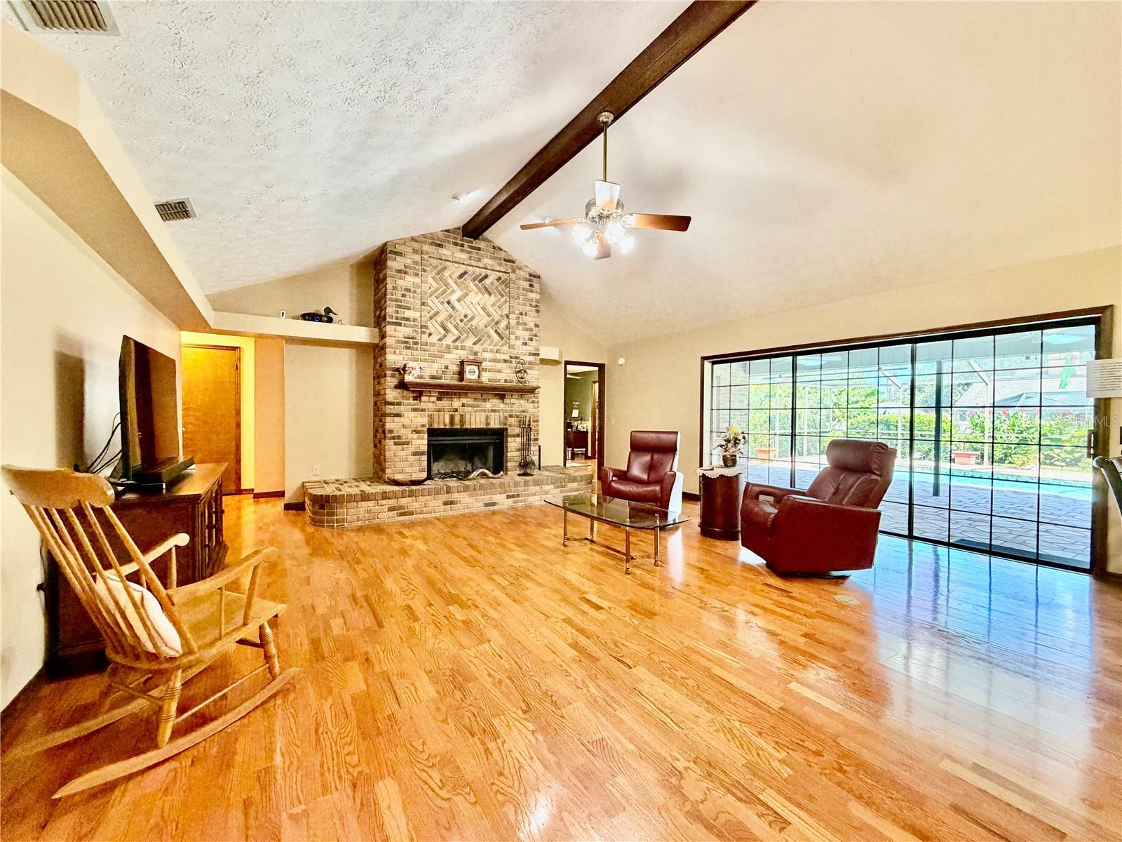 411 SUMMIT CHASE DR — photo 11