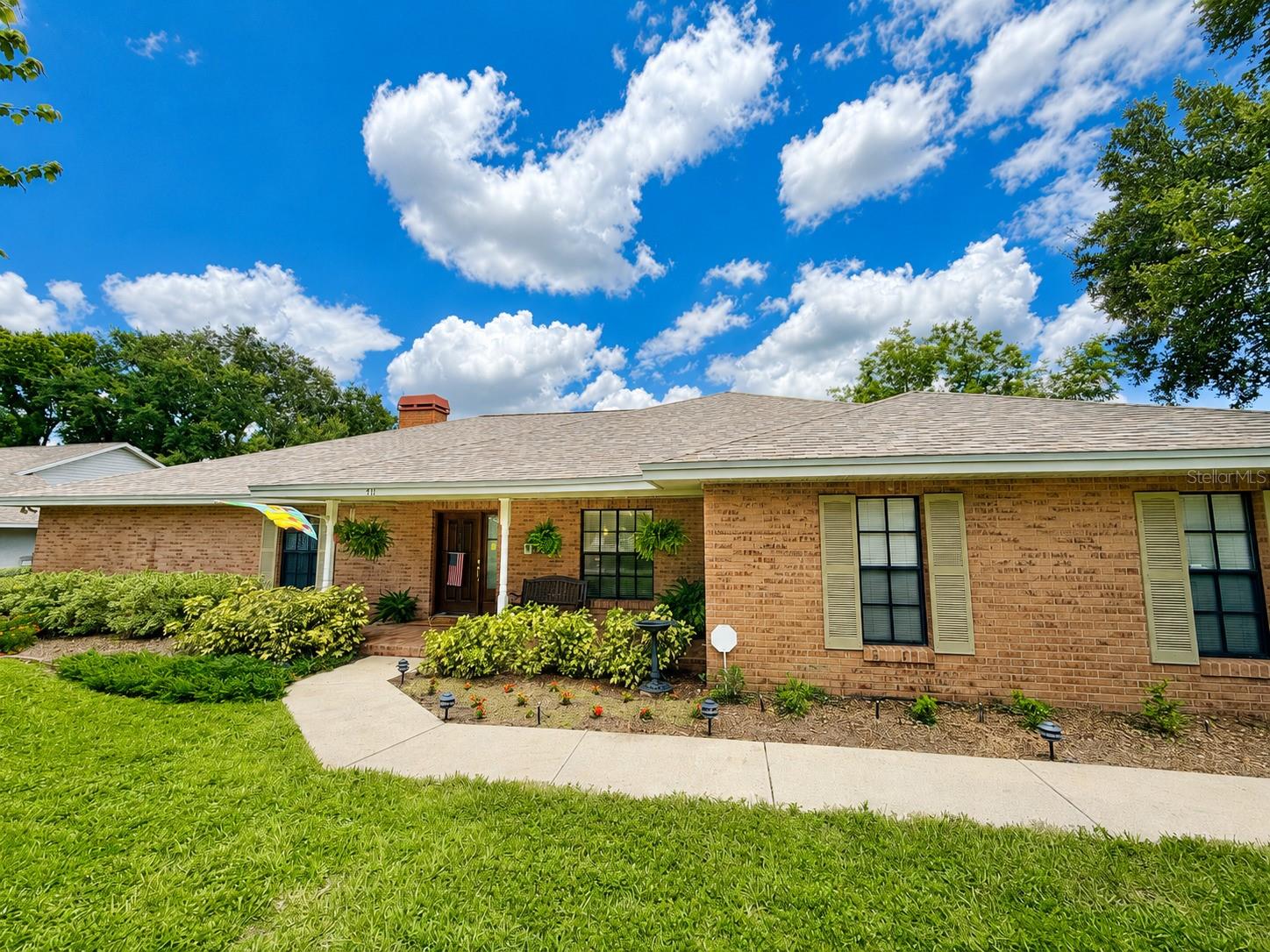 411 SUMMIT CHASE DR — photo 5