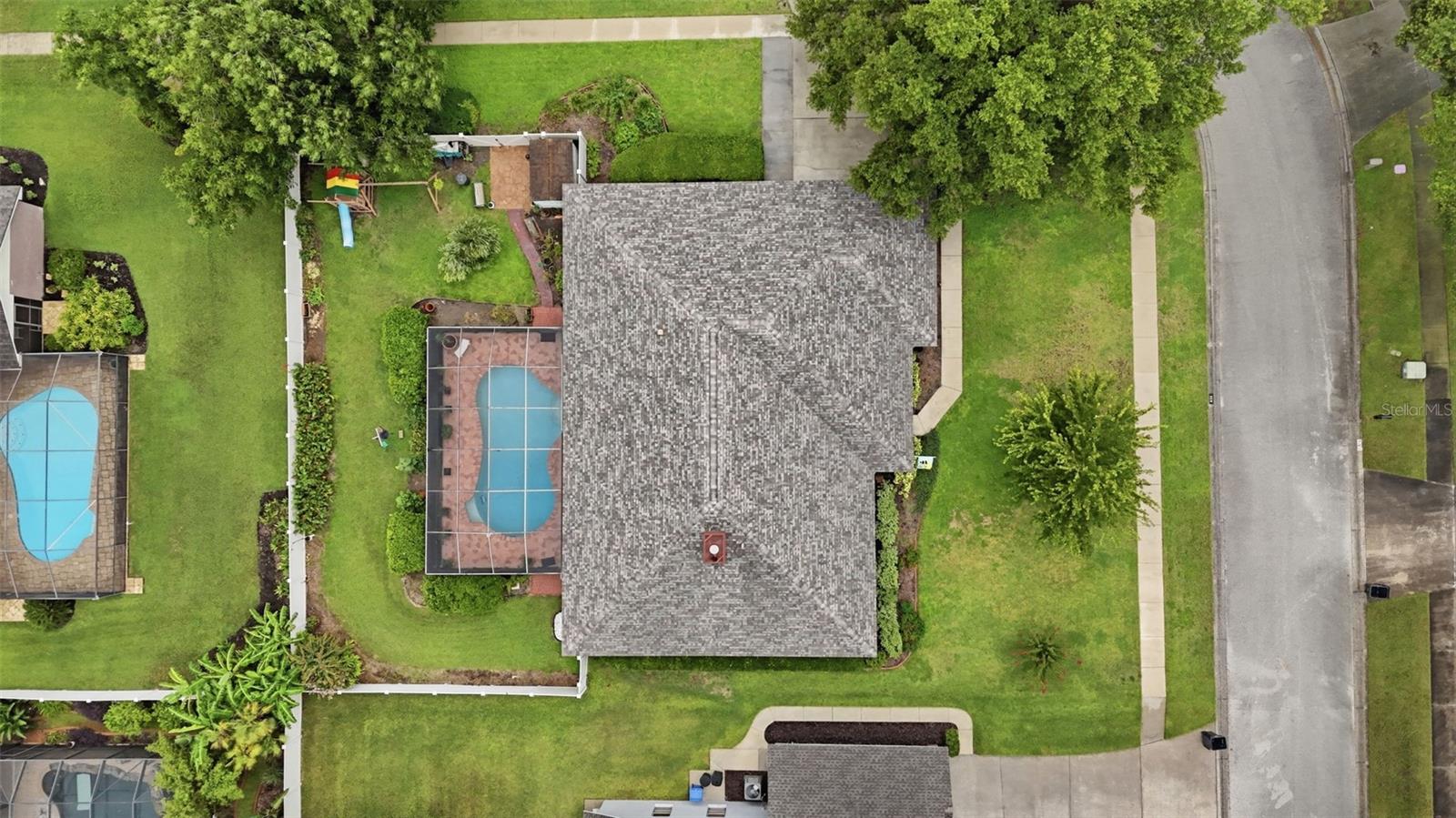 411 SUMMIT CHASE DR — photo 54