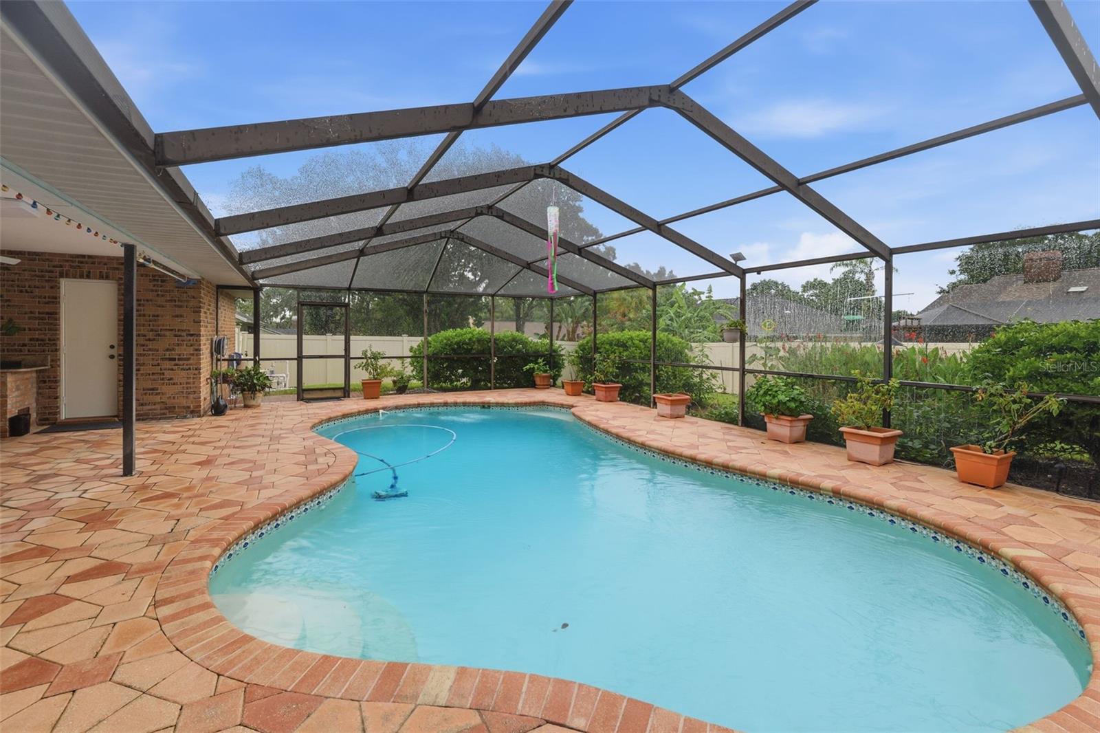 411 SUMMIT CHASE DR — photo 42