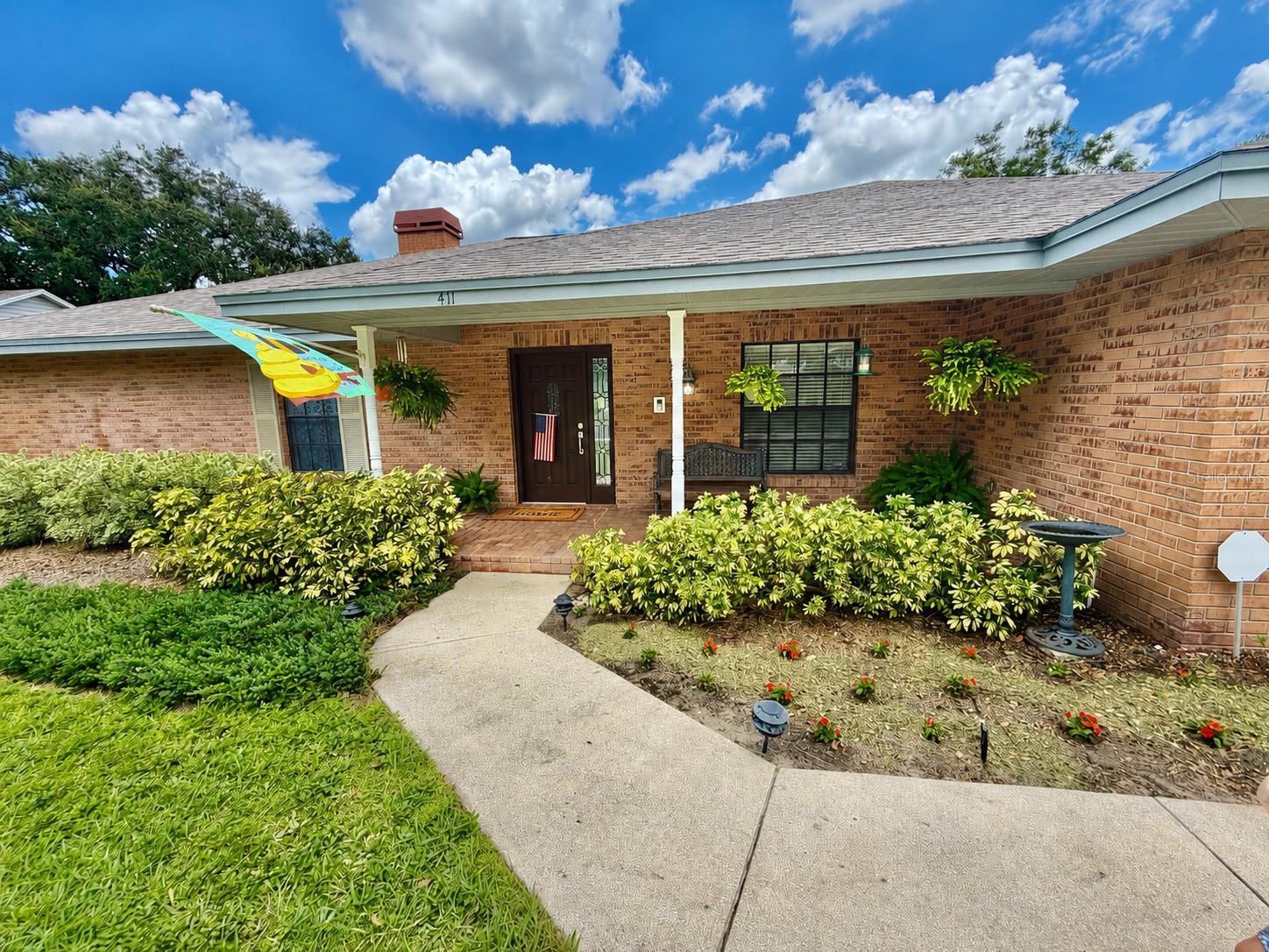 411 SUMMIT CHASE DR — photo 2