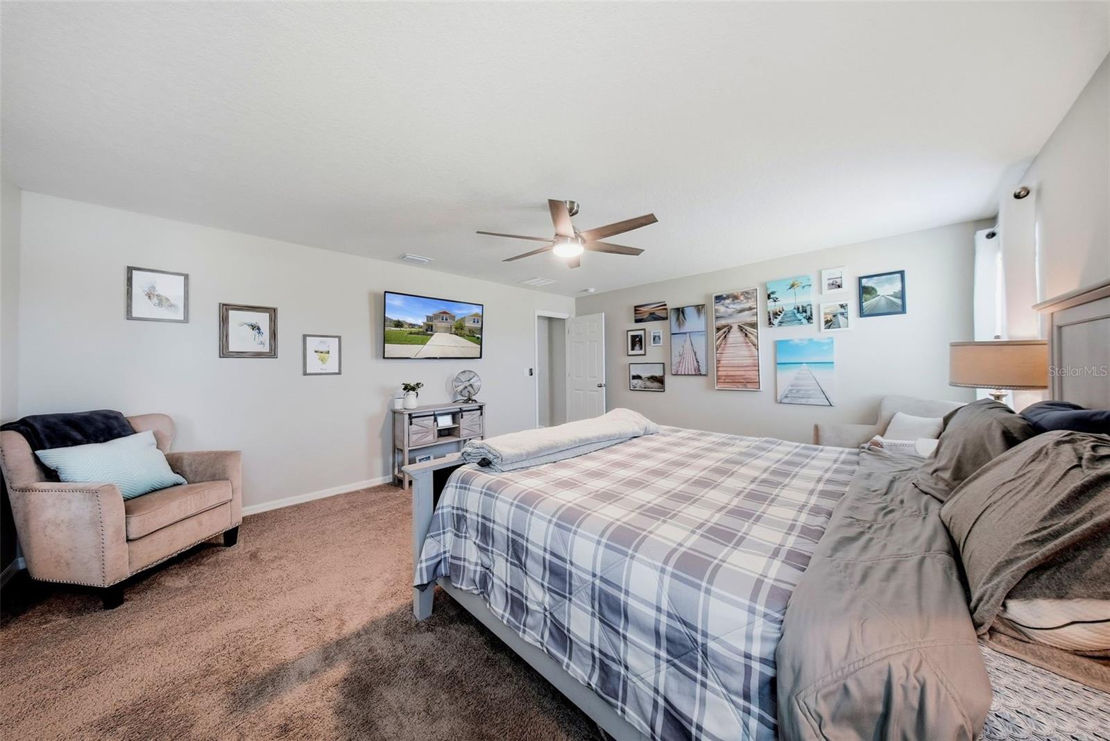 12953 CAMARILLO PL — photo 31