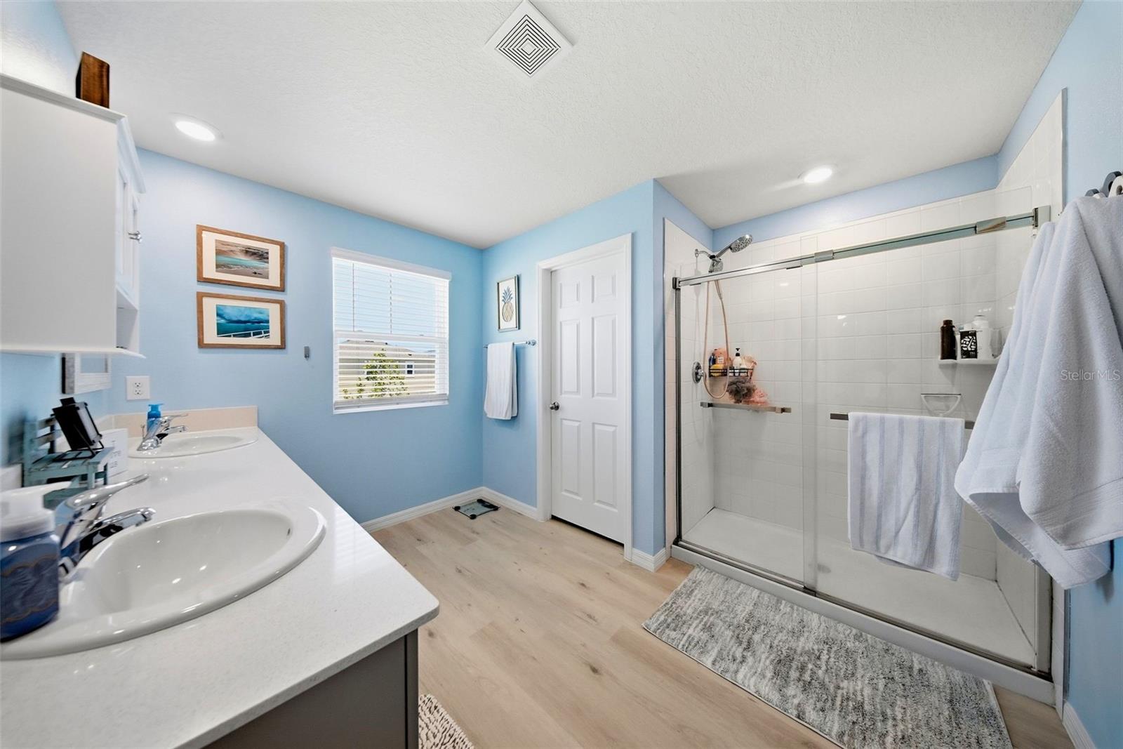 12953 CAMARILLO PL — photo 33