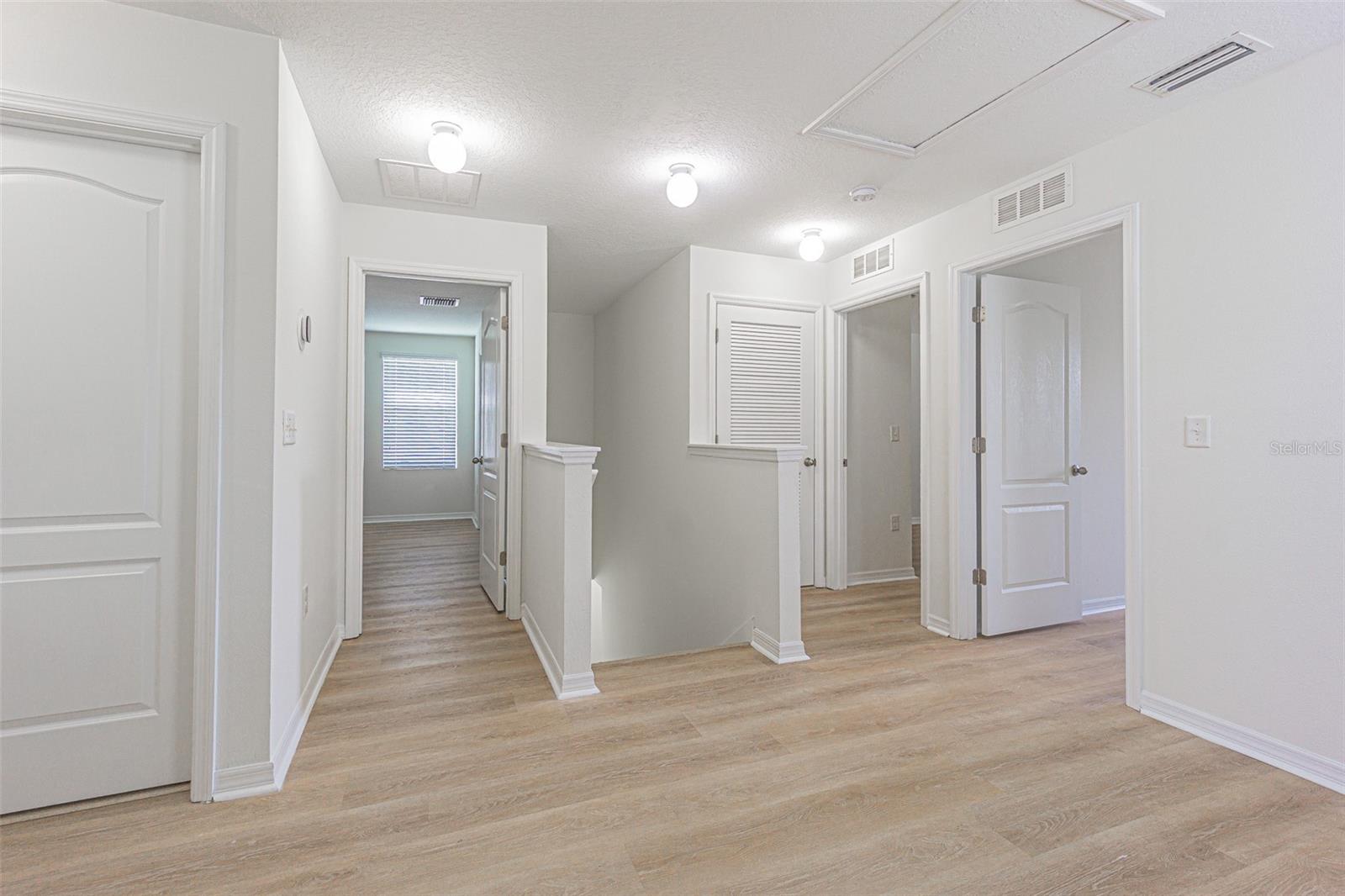 10536 WHISPERING HAMMOCK DR — photo 16